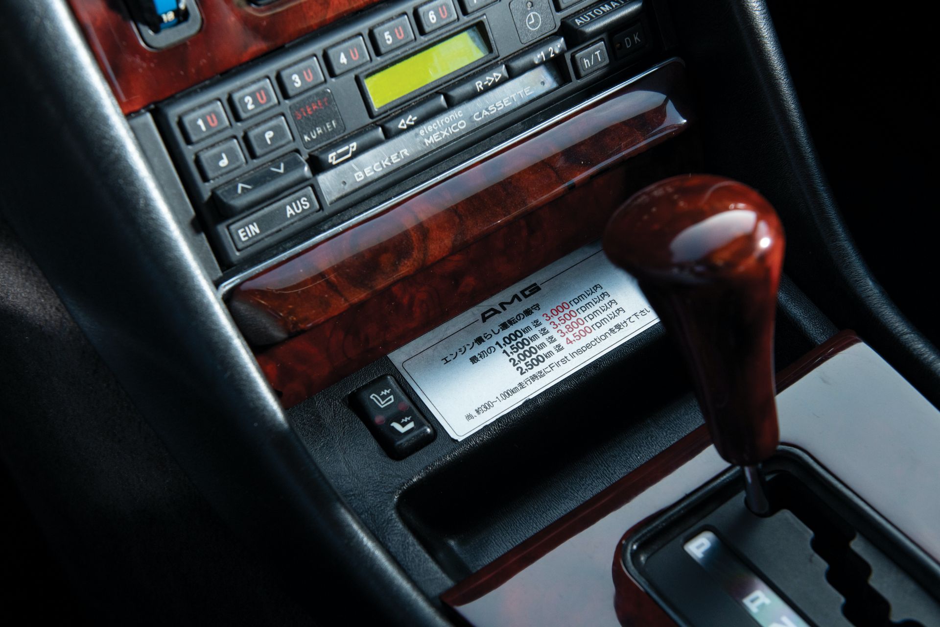 1989 Mercedes-Benz 560 SEL 6.0 AMG With Hammer V8 Will Never Go Out Of Style