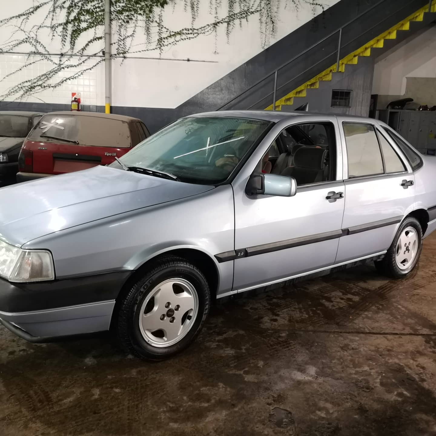 Brand New 1990s Alfa Romeo, Fiat And Peugeot Cars Unearthed From Abandoned Dealership