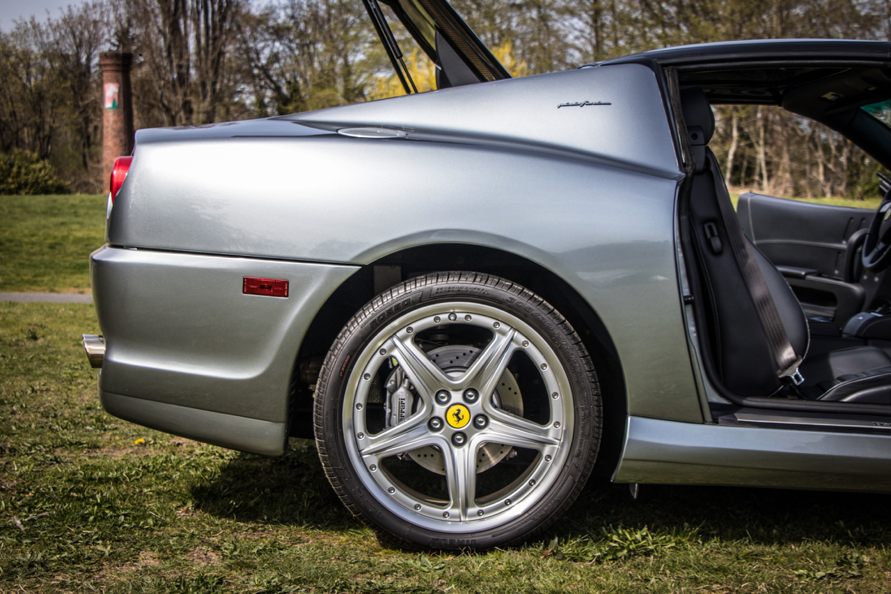 This 6k-Mile 2005 Ferrari 575 Superamerica Is A Super Class Act