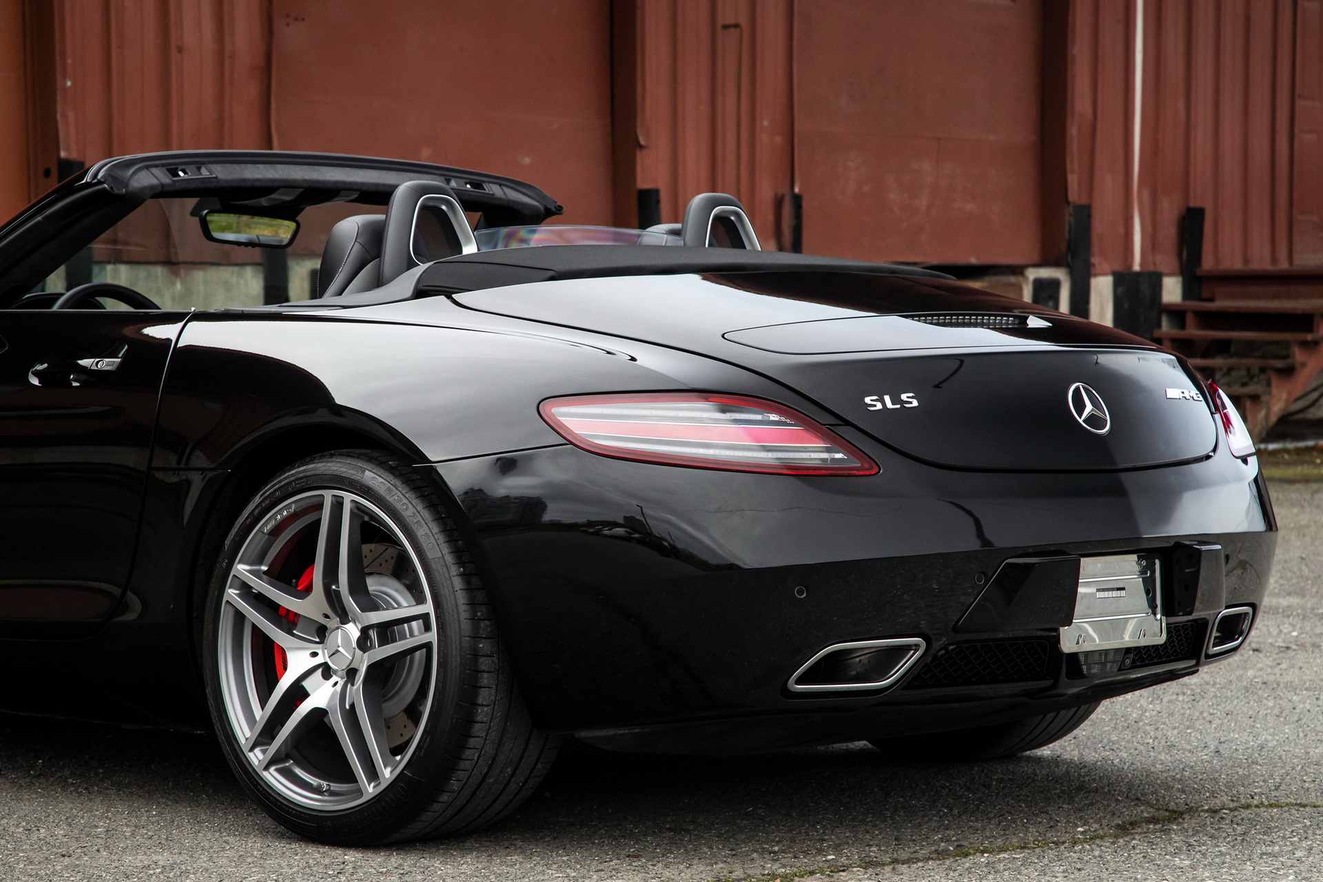 7K-Mile Mercedes SLS AMG Roadster Is The Perfect Trophy Car
