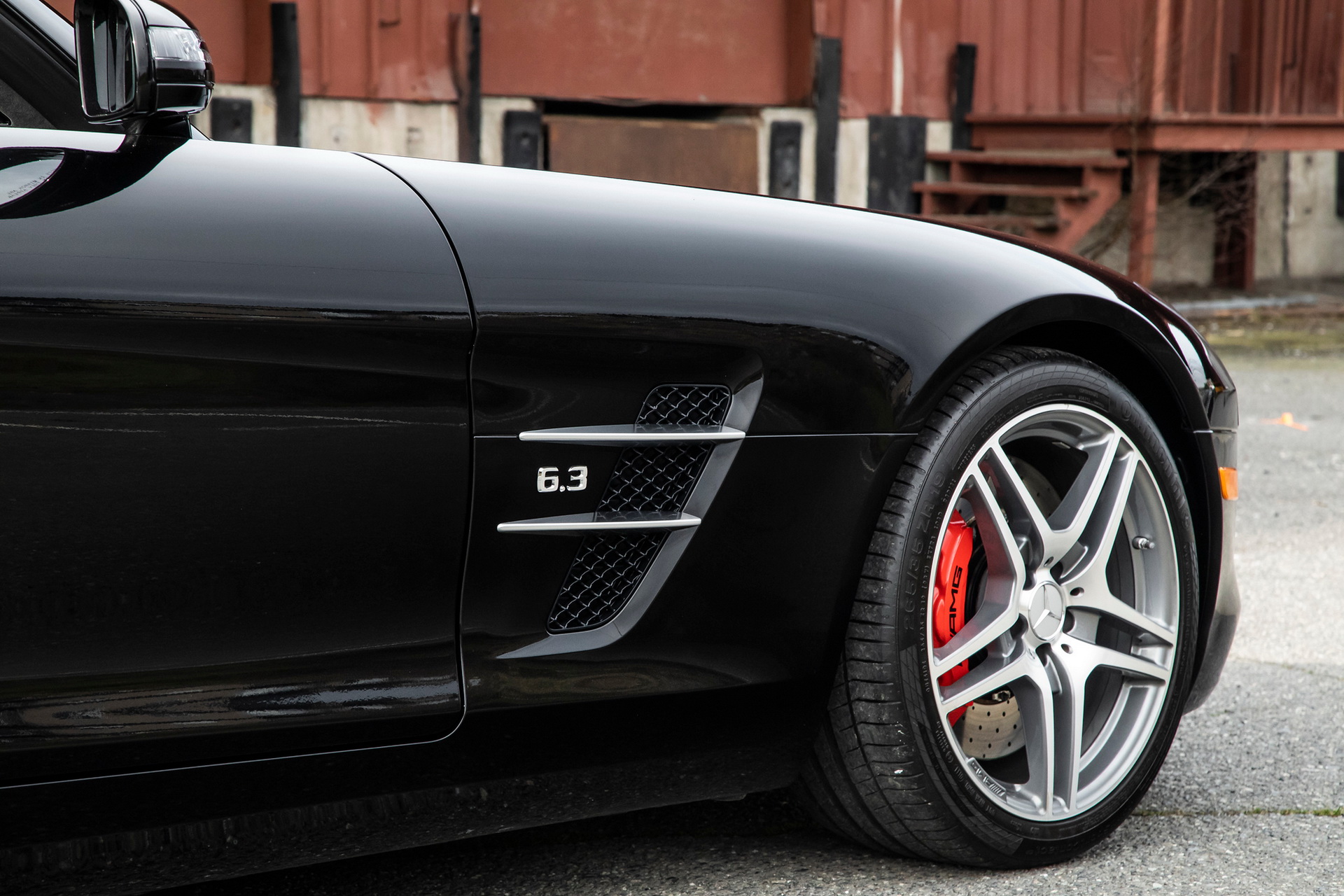 7K-Mile Mercedes SLS AMG Roadster Is The Perfect Trophy Car