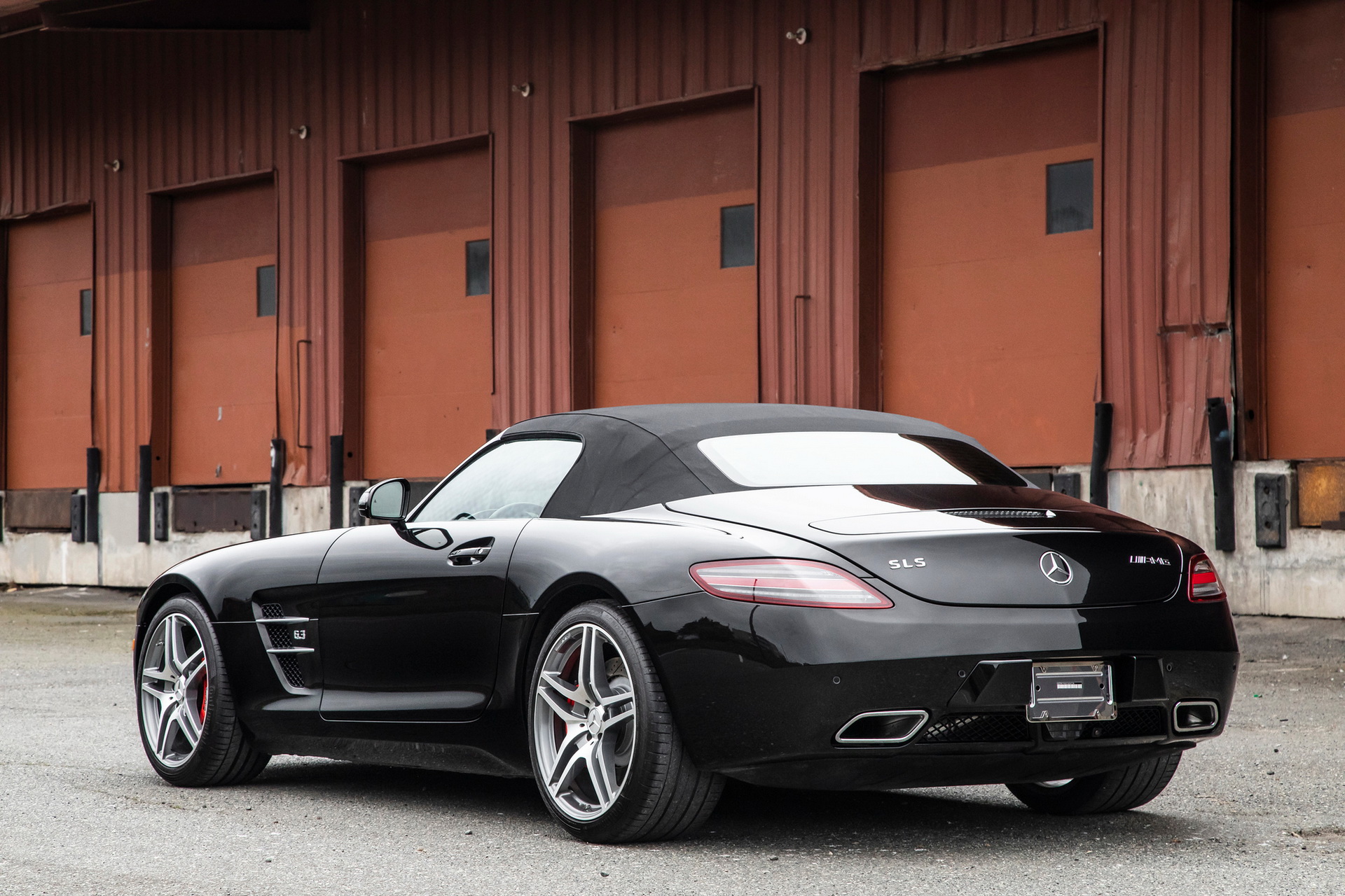 7K-Mile Mercedes SLS AMG Roadster Is The Perfect Trophy Car