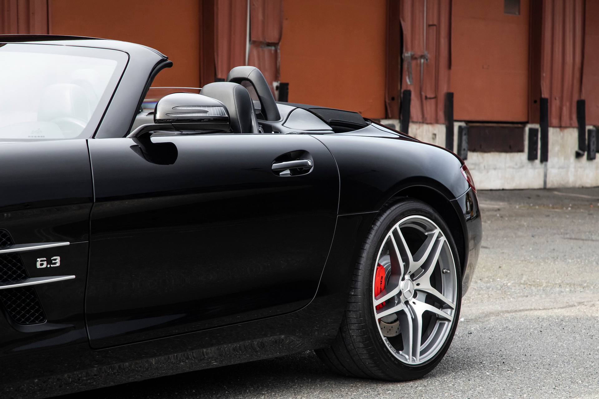7K-Mile Mercedes SLS AMG Roadster Is The Perfect Trophy Car