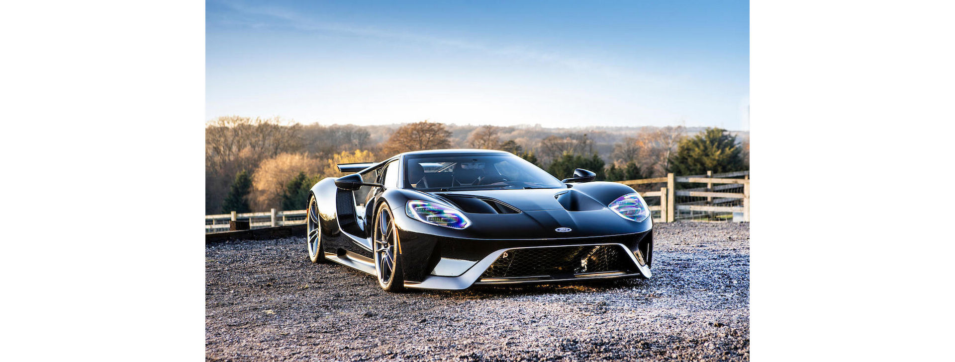 Gorgeous 2018 Ford GT May Sell For Over $1 Million In England