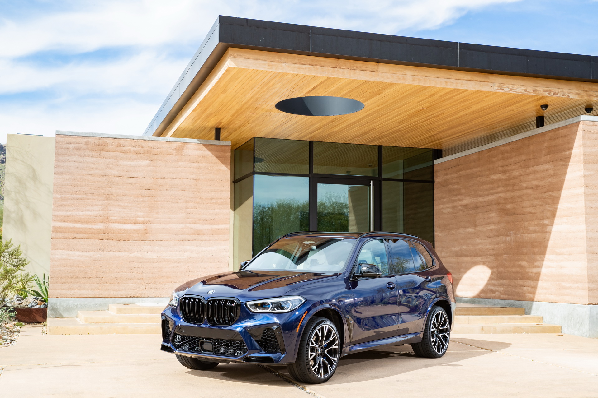 2020 BMW X5 M And X6 M Detailed In A Massive 400-Plus Image Gallery