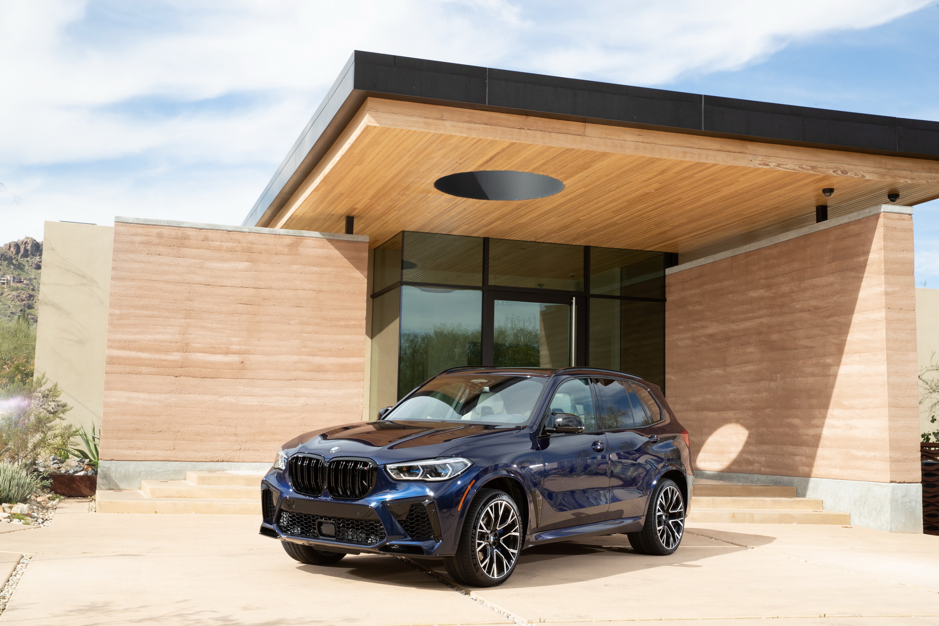 2020 BMW X5 M And X6 M Detailed In A Massive 400-Plus Image Gallery