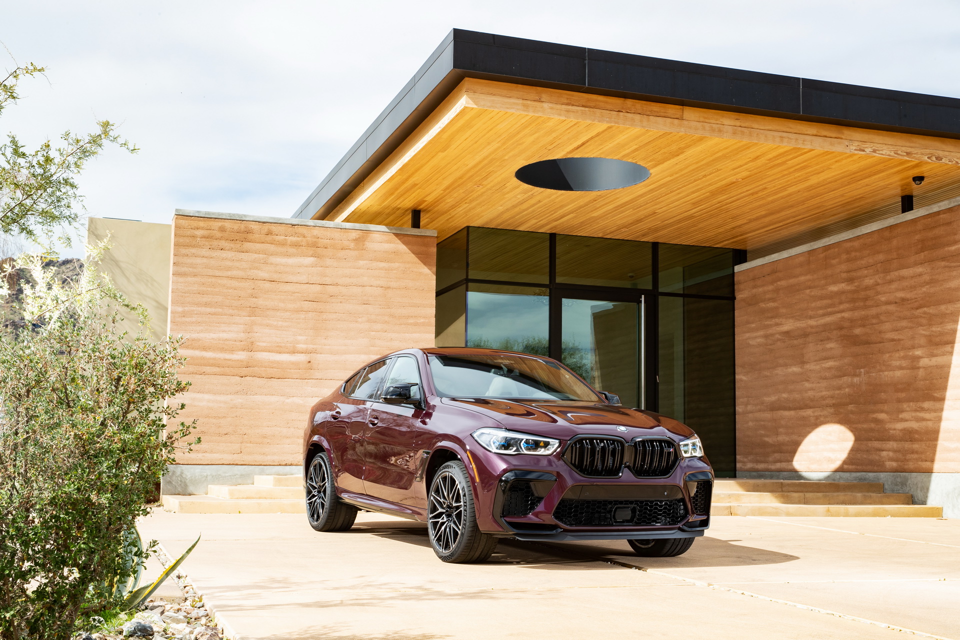 2020 BMW X5 M And X6 M Detailed In A Massive 400-Plus Image Gallery