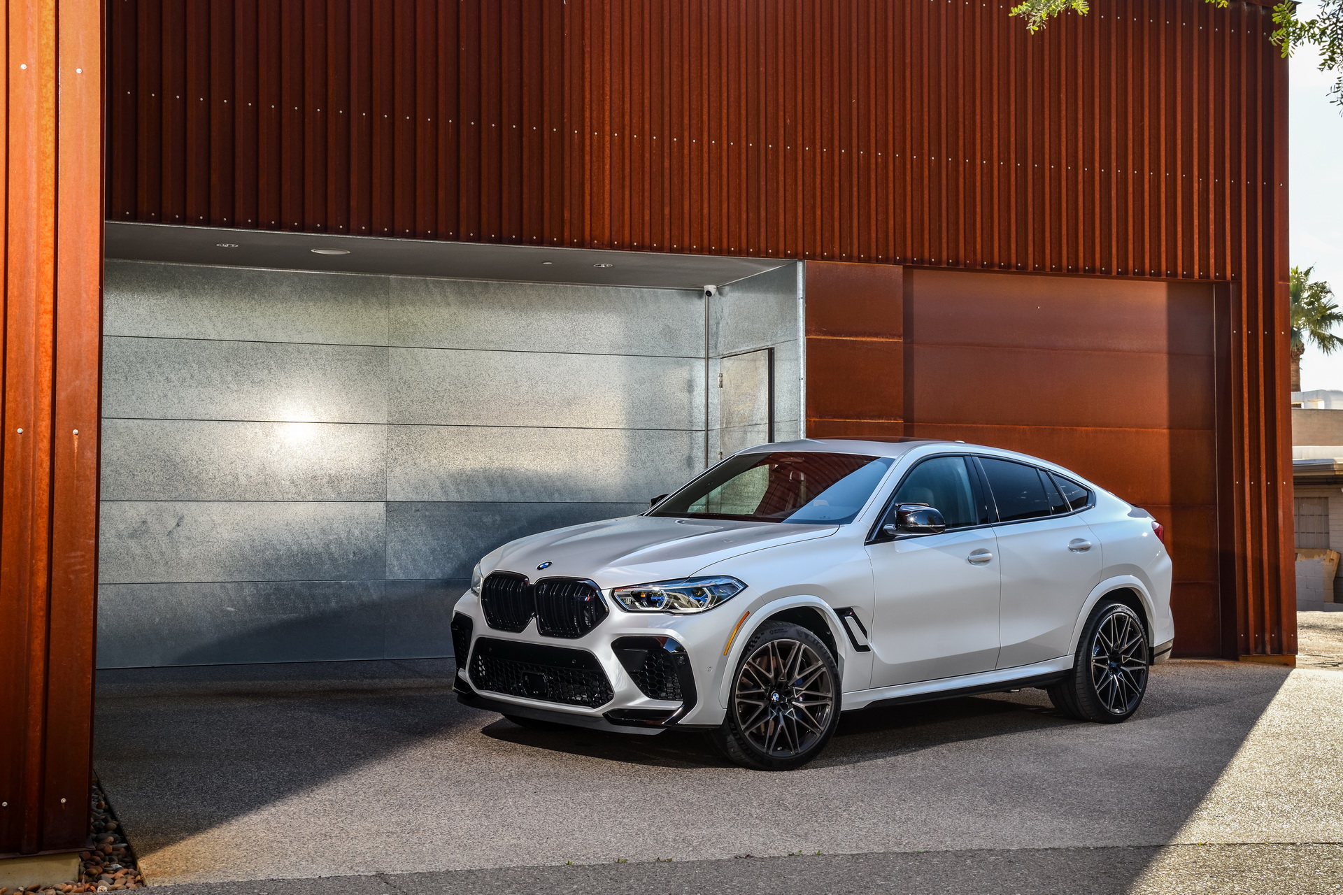 2020 BMW X5 M And X6 M Detailed In A Massive 400-Plus Image Gallery