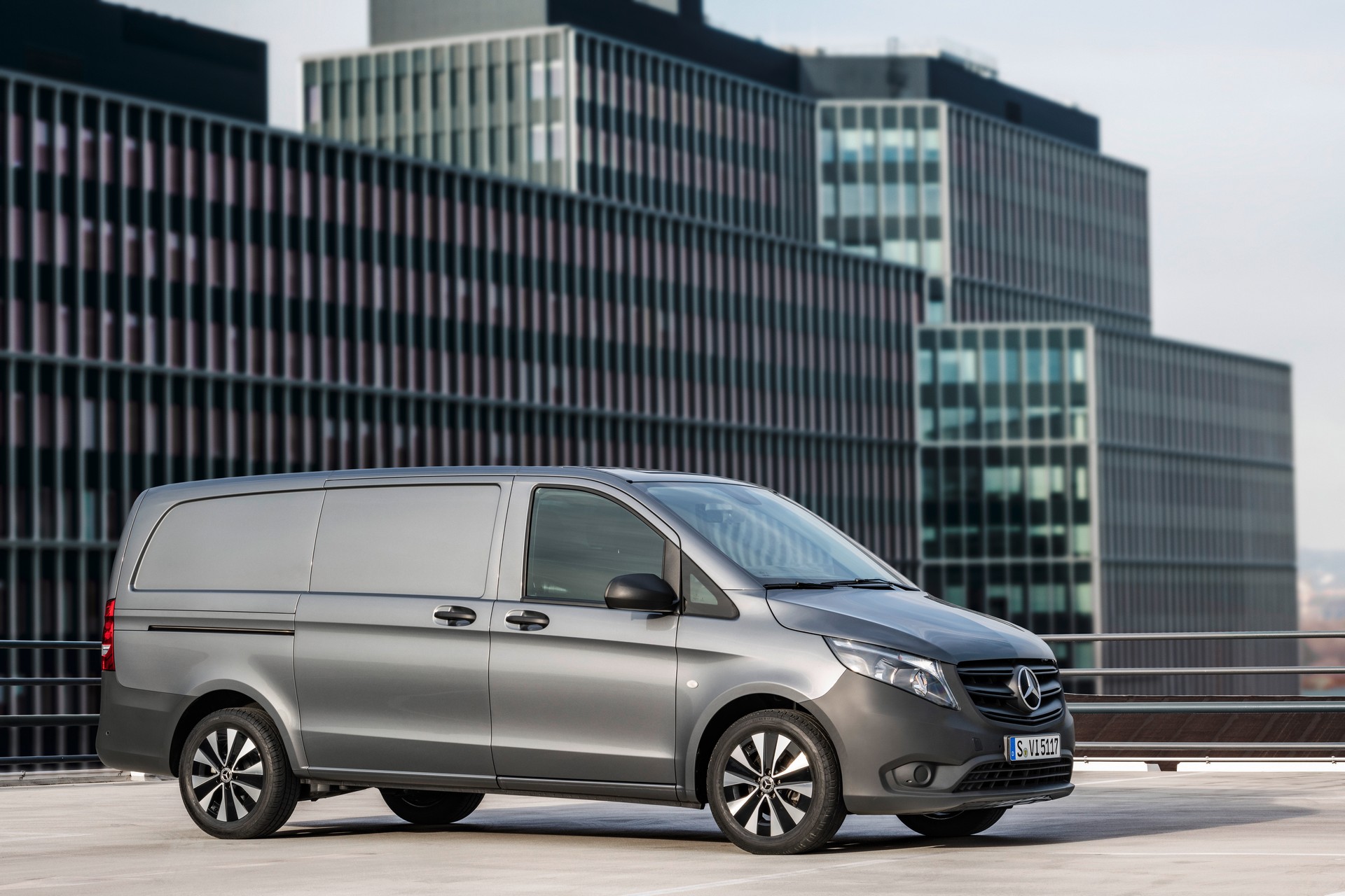 The Mercedes-Benz Vito Is Getting Another Facelift, Albeit a More  Comprehensive One - autoevolution