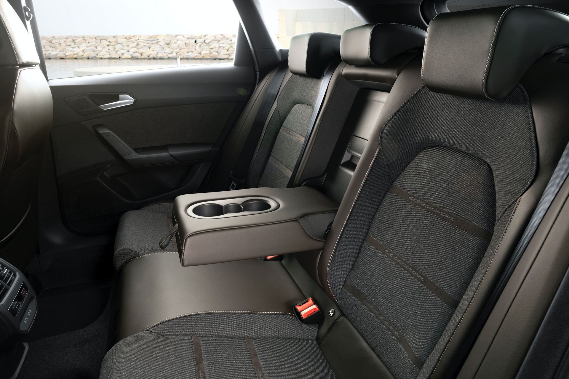 2020 SEAT Leon Detailed In 140 Photos, Offers The Most Diverse Lineup Ever