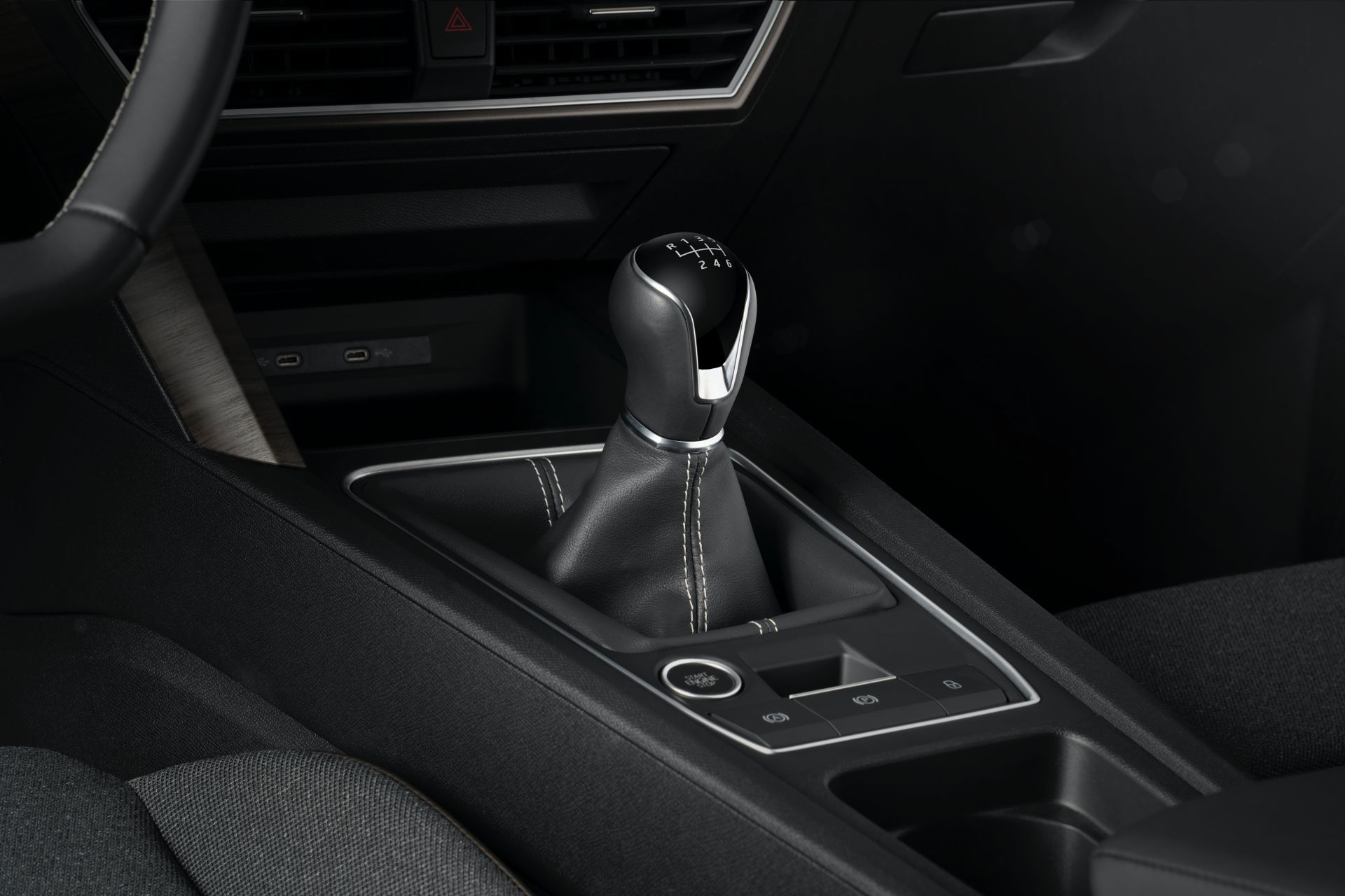 2020 SEAT Leon Detailed In 140 Photos, Offers The Most Diverse Lineup Ever