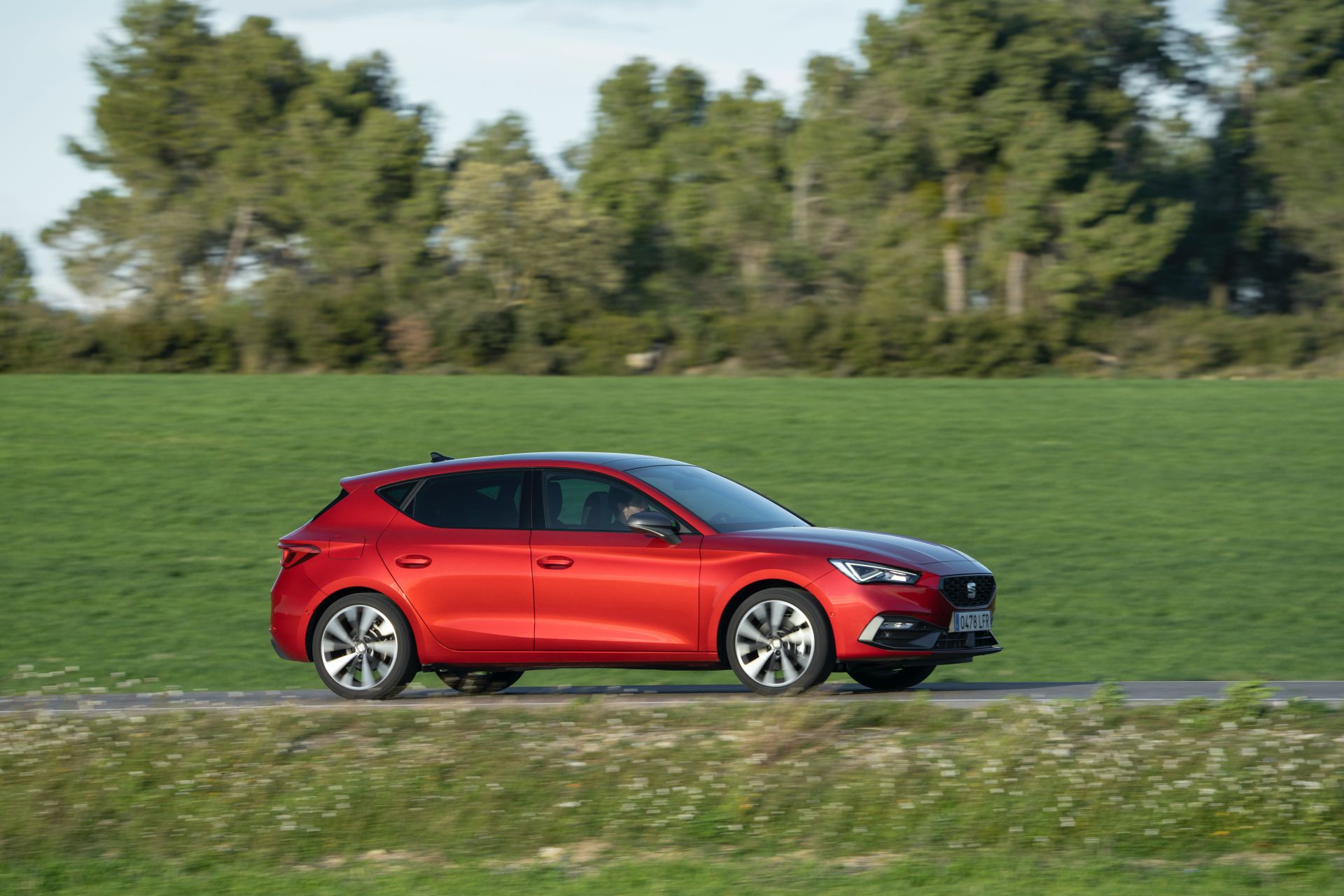 2020 SEAT Leon Detailed In 140 Photos, Offers The Most Diverse Lineup Ever