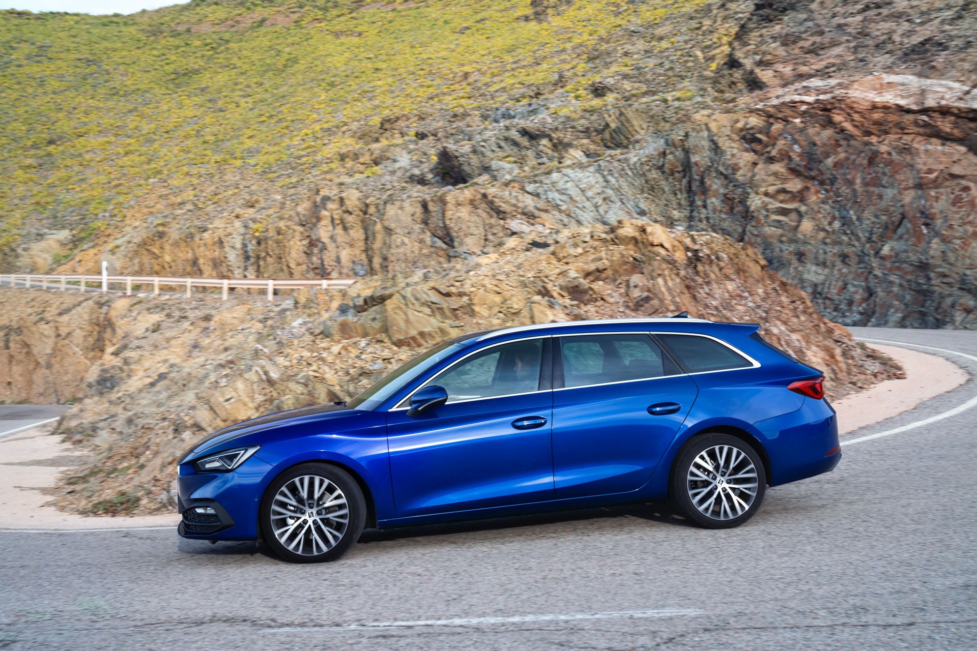 2020 SEAT Leon Detailed In 140 Photos, Offers The Most Diverse Lineup Ever