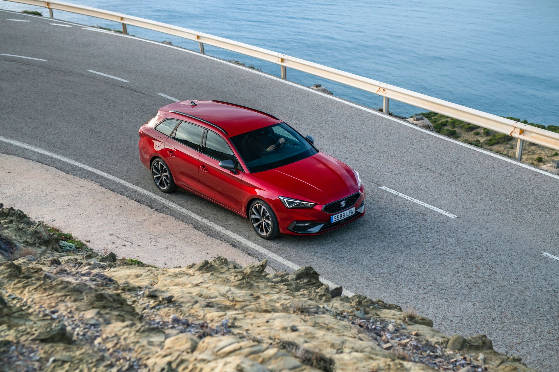 2020 SEAT Leon Detailed In 140 Photos, Offers The Most Diverse Lineup Ever