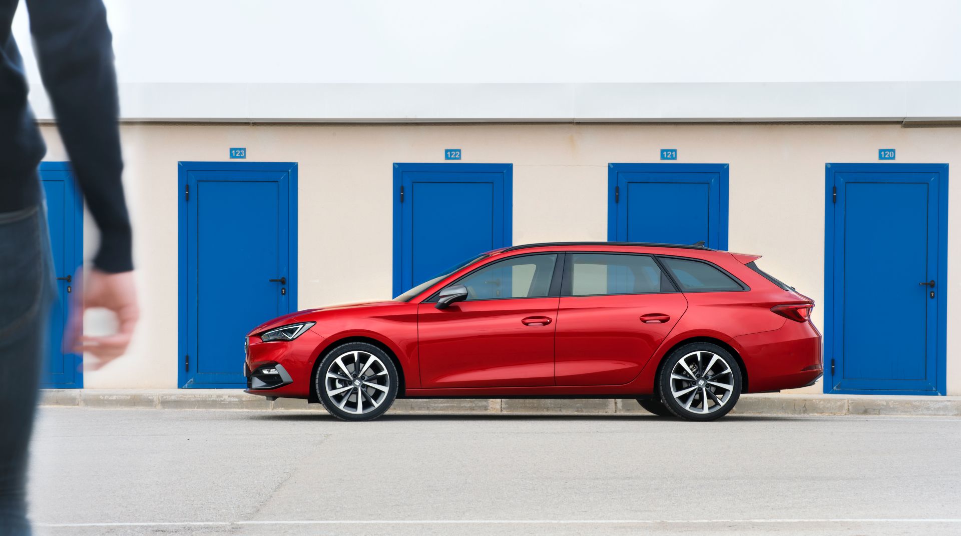 2020 SEAT Leon Detailed In 140 Photos, Offers The Most Diverse Lineup Ever