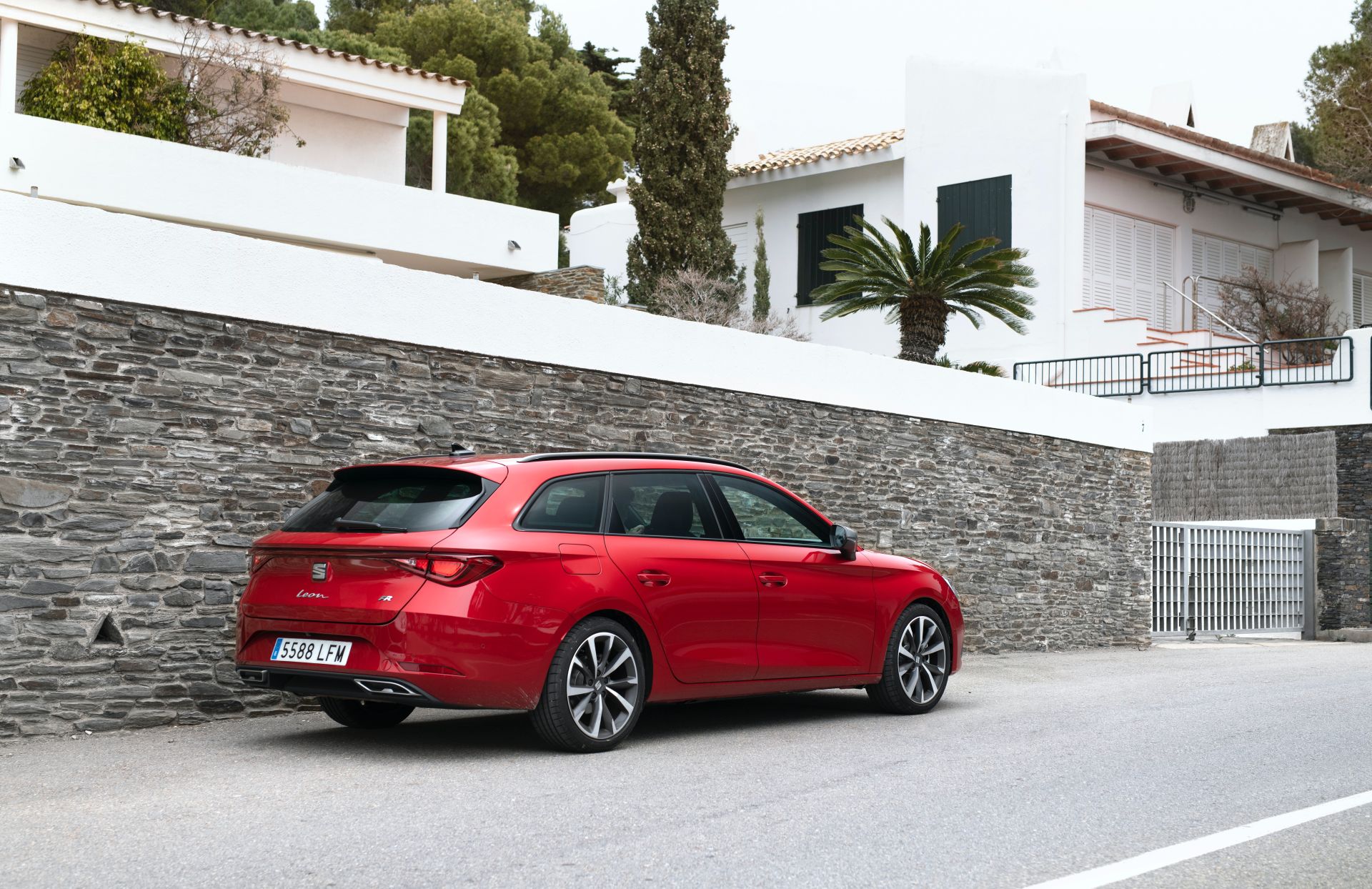 2020 SEAT Leon Detailed In 140 Photos, Offers The Most Diverse Lineup Ever