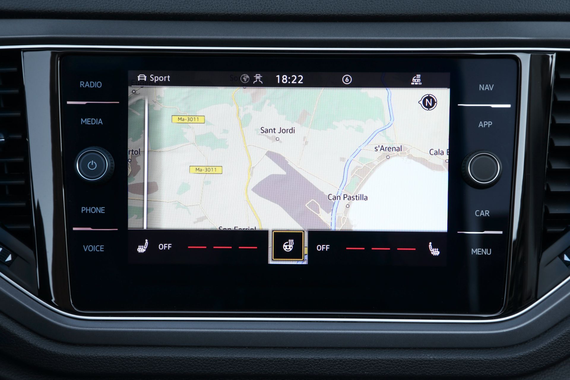 VW T-Roc Cabriolet: High-Riding Golf Convertible Successor Overexposed In 325 Photos, Videos