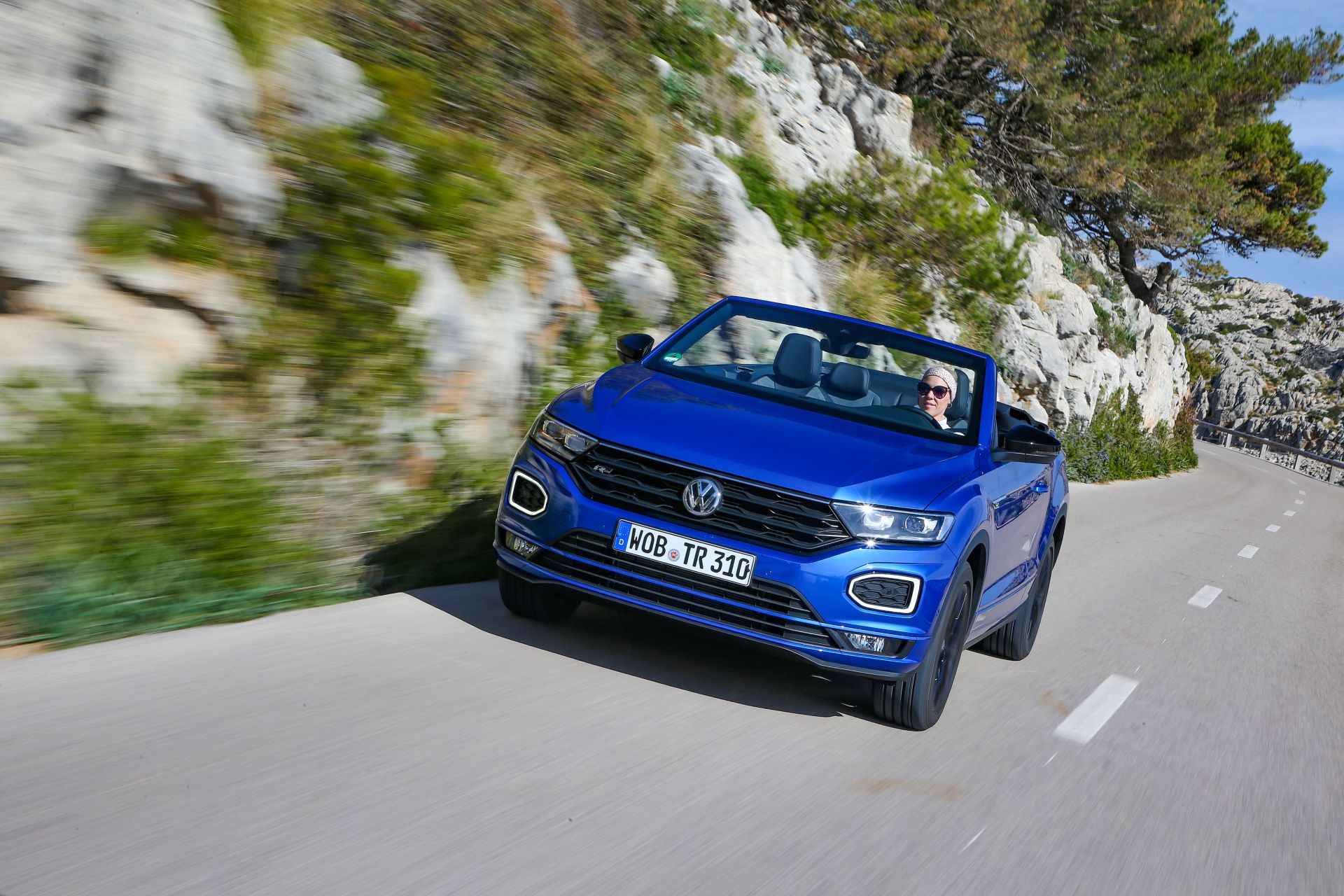 VW T-Roc Cabriolet: High-Riding Golf Convertible Successor Overexposed In 325 Photos, Videos