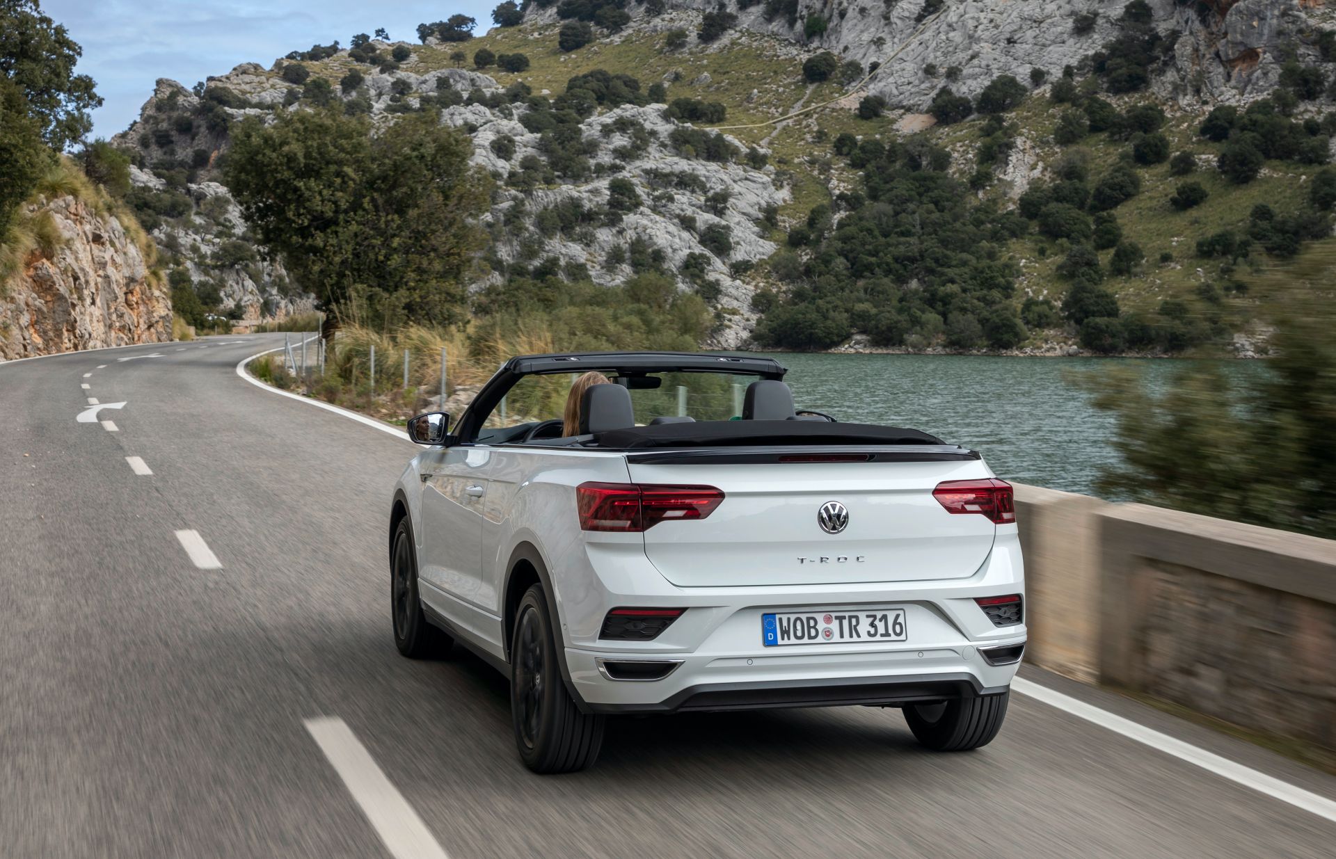 VW T-Roc Cabriolet: High-Riding Golf Convertible Successor Overexposed In 325 Photos, Videos
