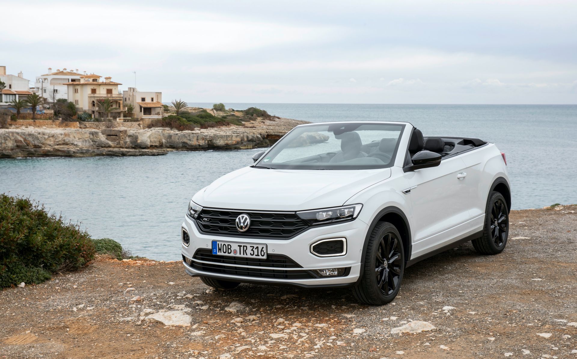 VW T-Roc Cabriolet: High-Riding Golf Convertible Successor Overexposed In 325 Photos, Videos