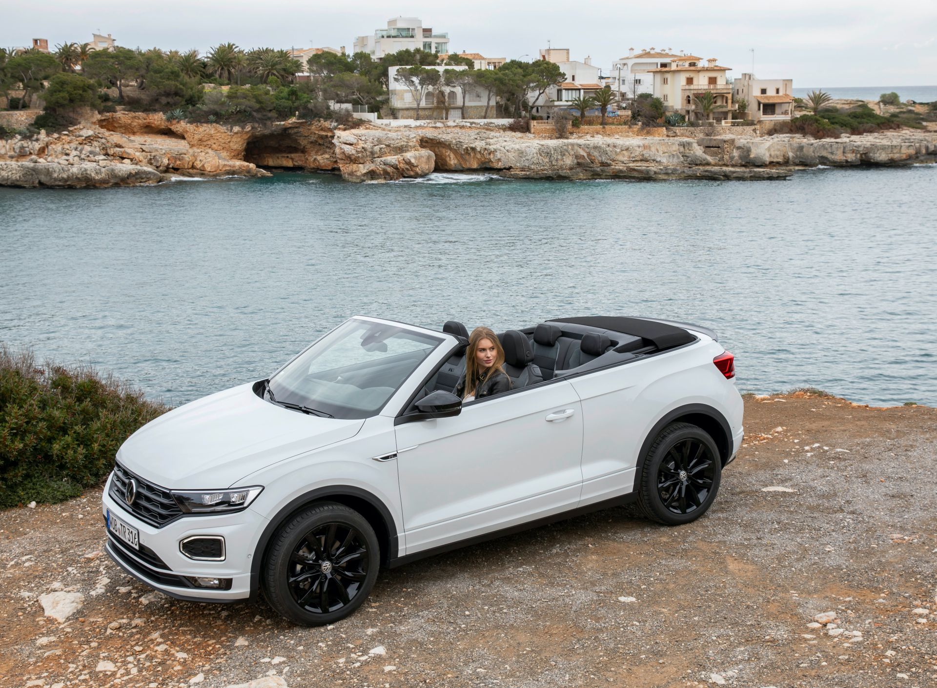 VW T-Roc Cabriolet: High-Riding Golf Convertible Successor Overexposed In 325 Photos, Videos