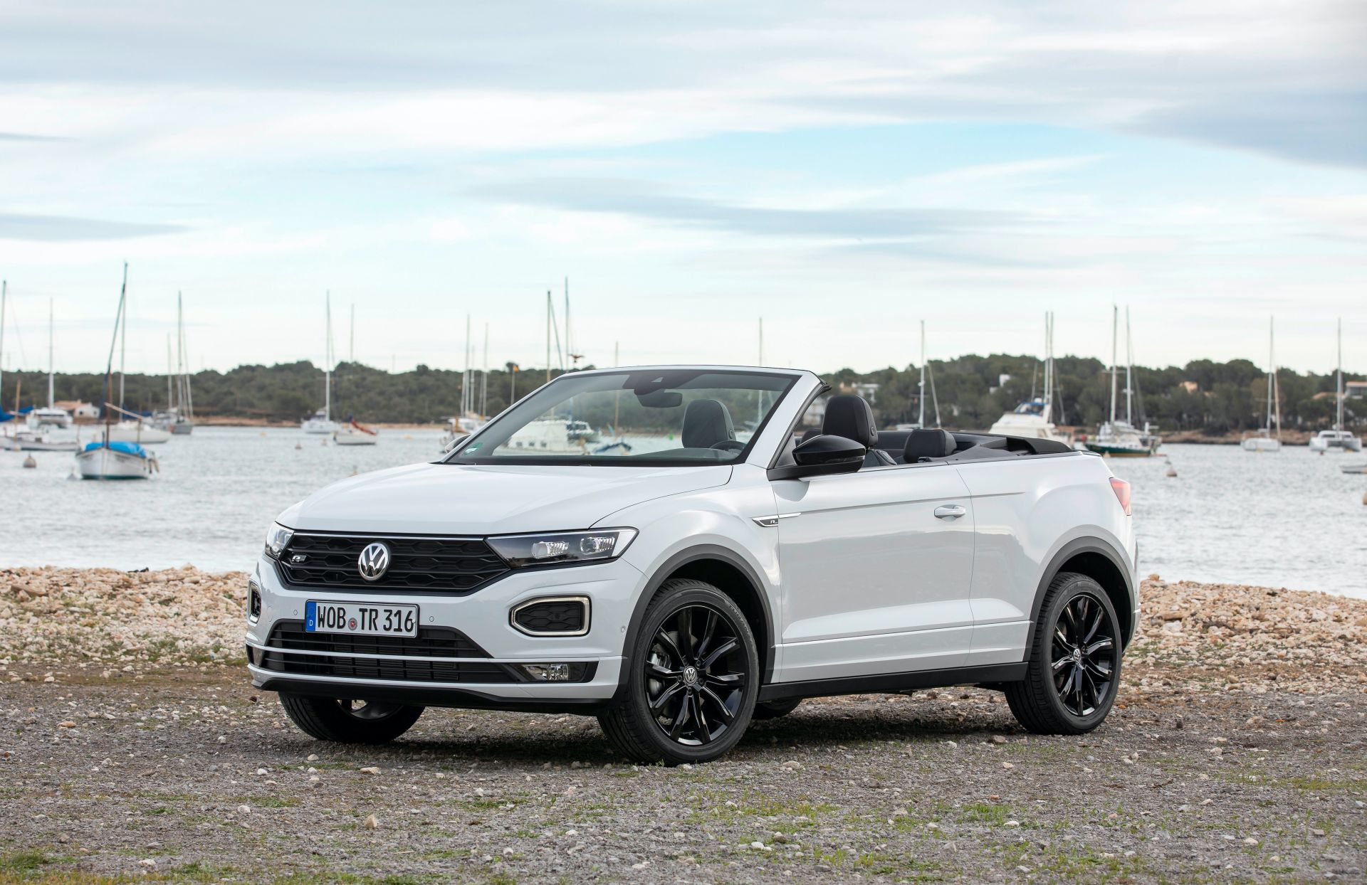 VW T-Roc Cabriolet: High-Riding Golf Convertible Successor Overexposed In 325 Photos, Videos
