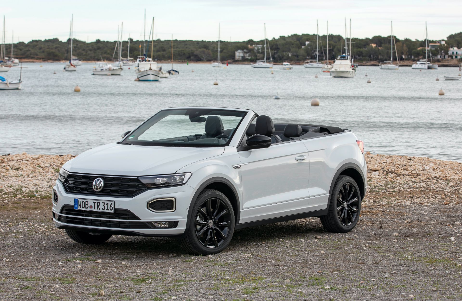 VW T-Roc Cabriolet: High-Riding Golf Convertible Successor Overexposed In 325 Photos, Videos