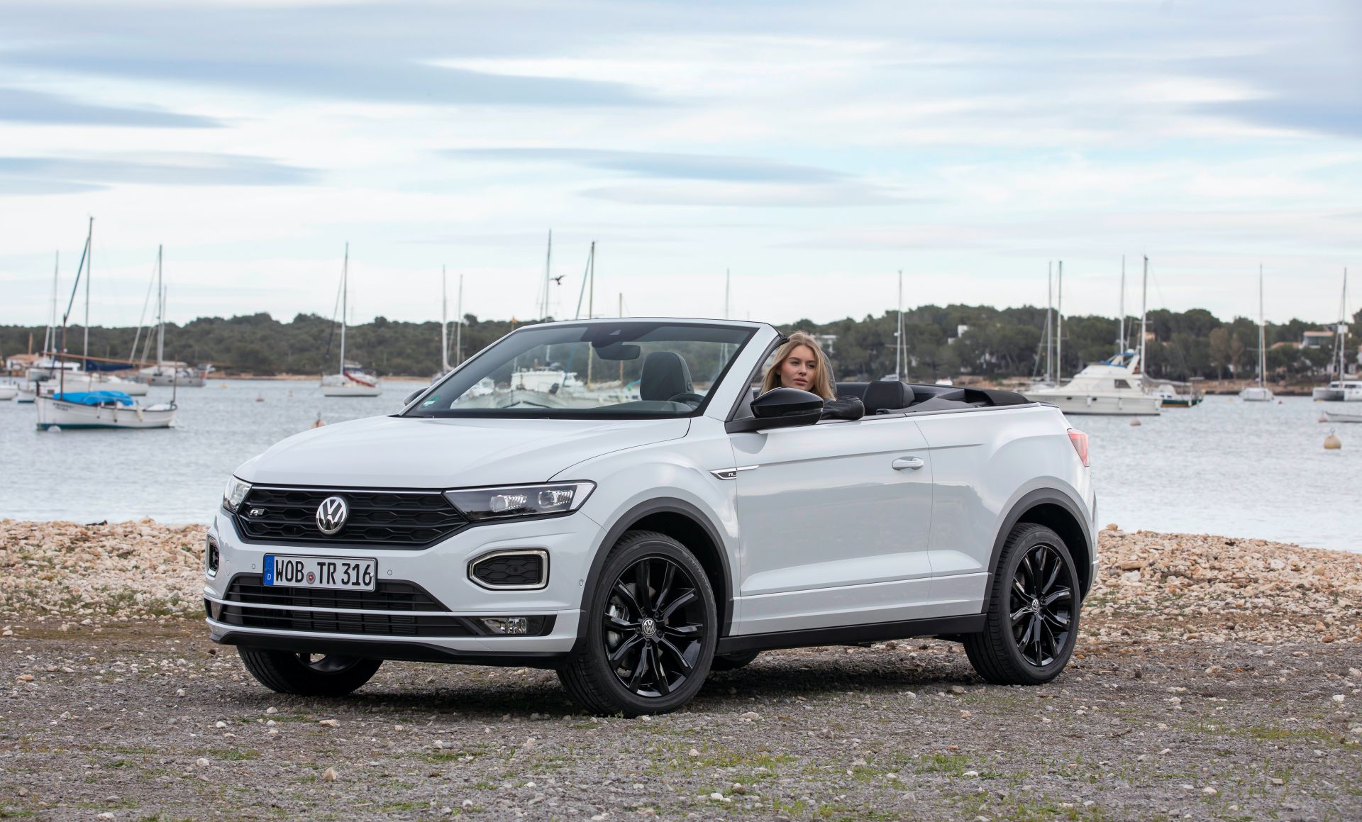 VW T-Roc Cabriolet: High-Riding Golf Convertible Successor Overexposed In 325 Photos, Videos