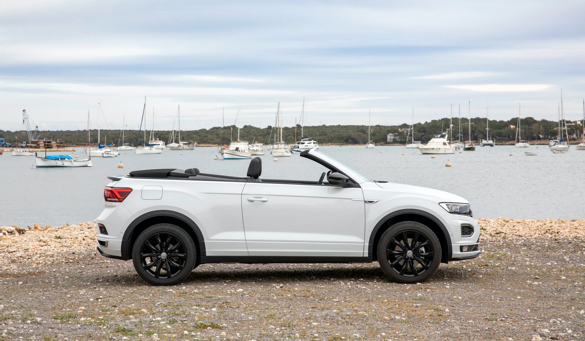 VW T-Roc Cabriolet: High-Riding Golf Convertible Successor Overexposed In 325 Photos, Videos