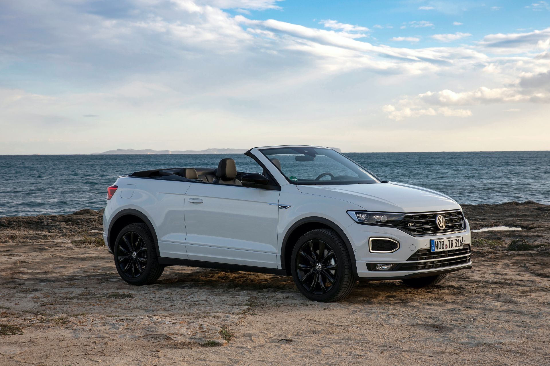 VW T-Roc Cabriolet: High-Riding Golf Convertible Successor Overexposed In 325 Photos, Videos