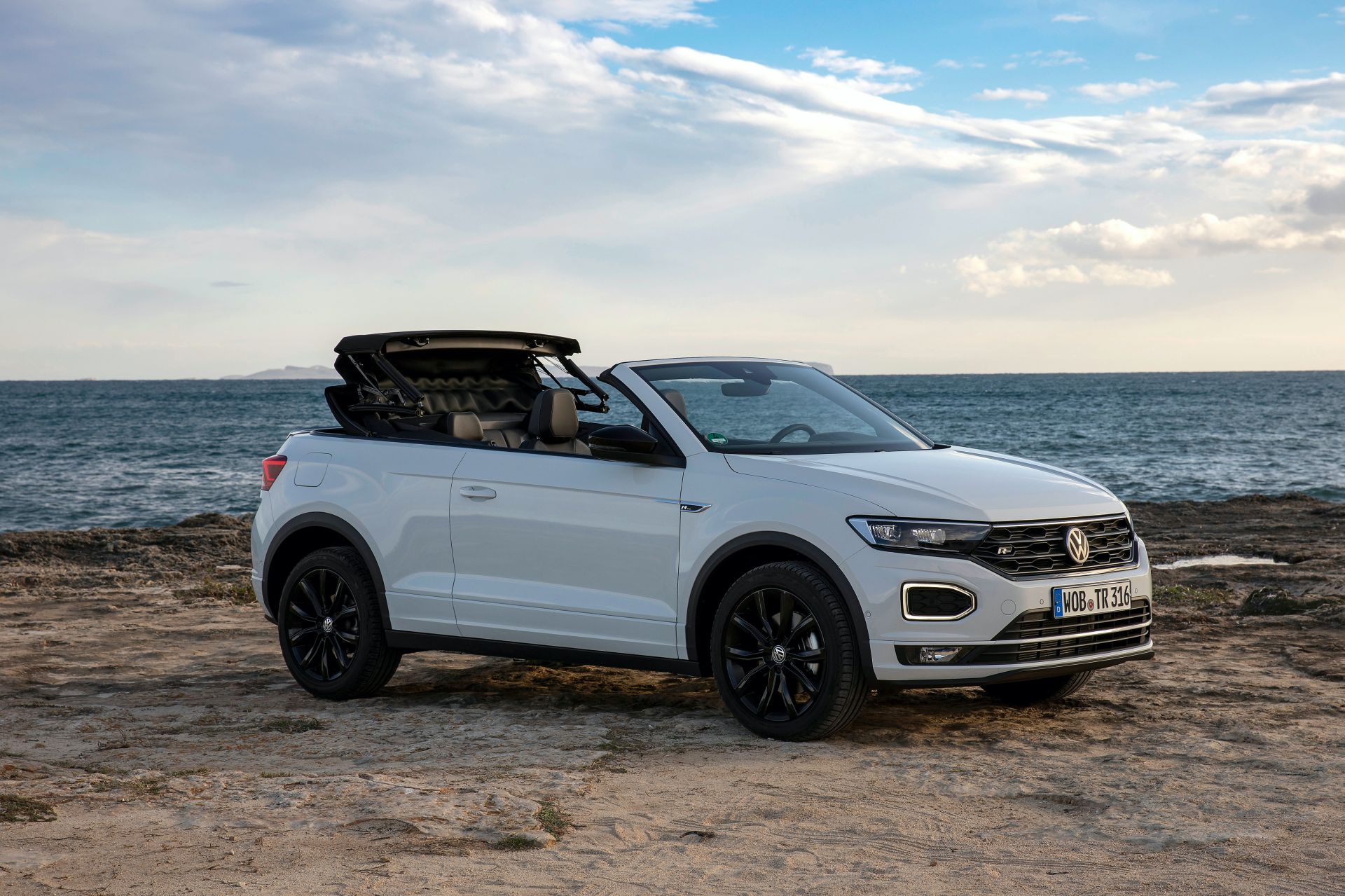VW T-Roc Cabriolet: High-Riding Golf Convertible Successor Overexposed In 325 Photos, Videos