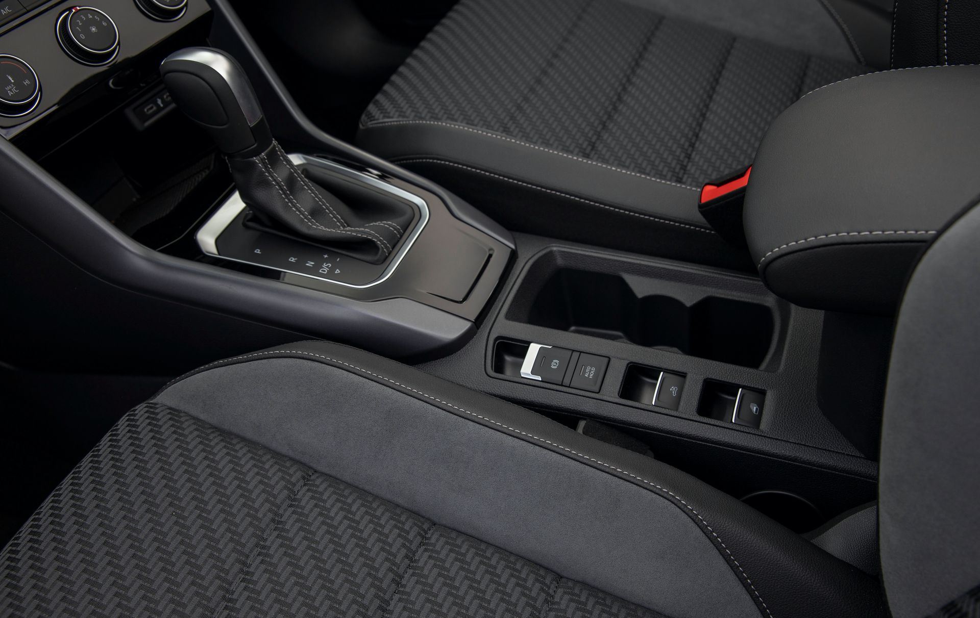 VW T-Roc Cabriolet: High-Riding Golf Convertible Successor Overexposed In 325 Photos, Videos