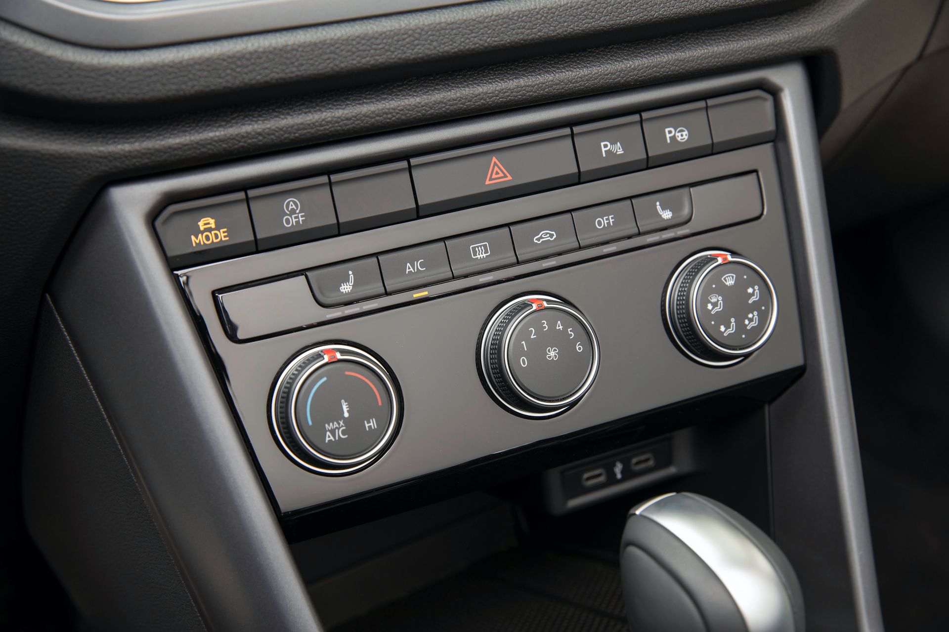 VW T-Roc Cabriolet: High-Riding Golf Convertible Successor Overexposed In 325 Photos, Videos