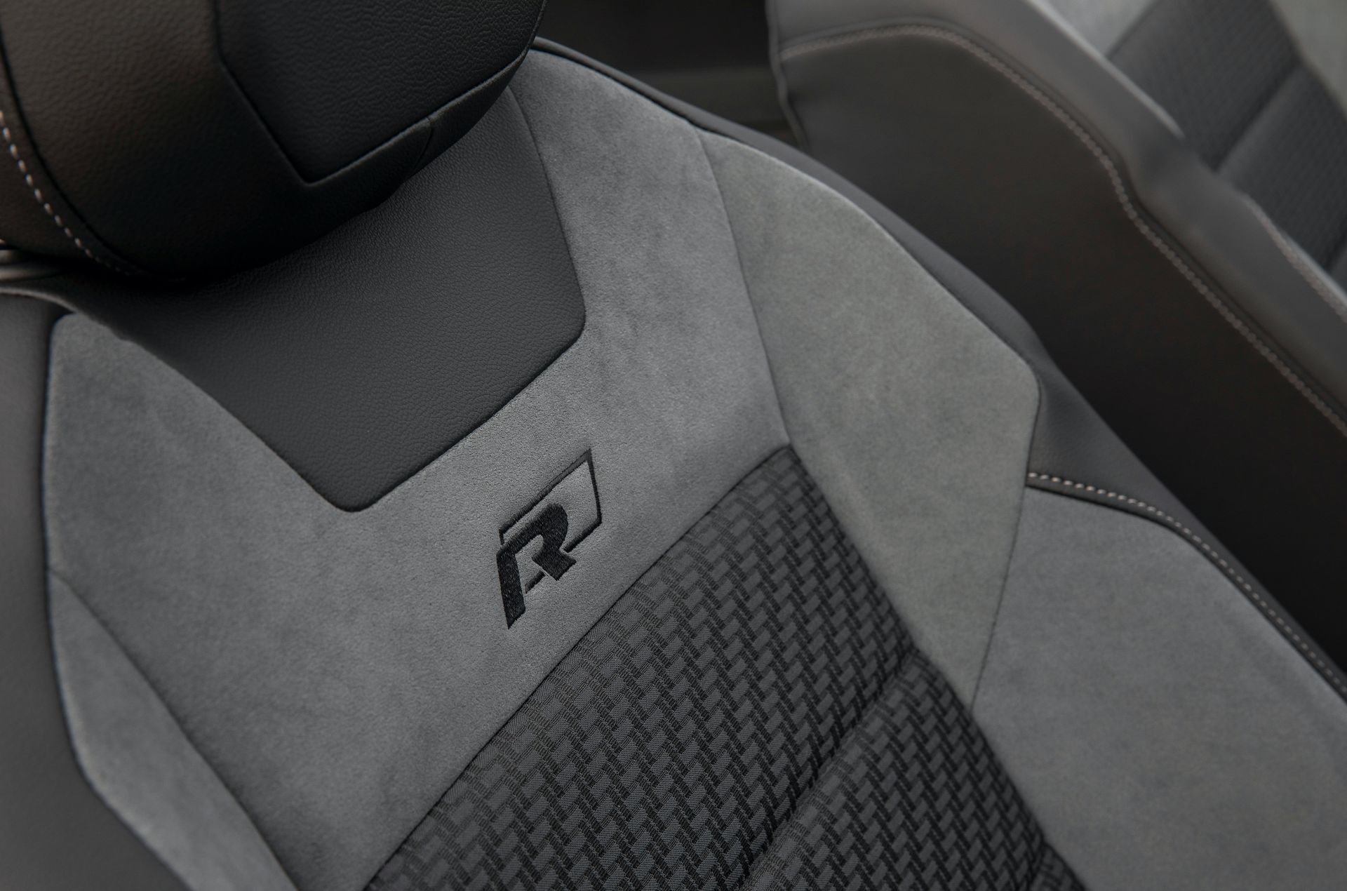 VW T-Roc Cabriolet: High-Riding Golf Convertible Successor Overexposed In 325 Photos, Videos