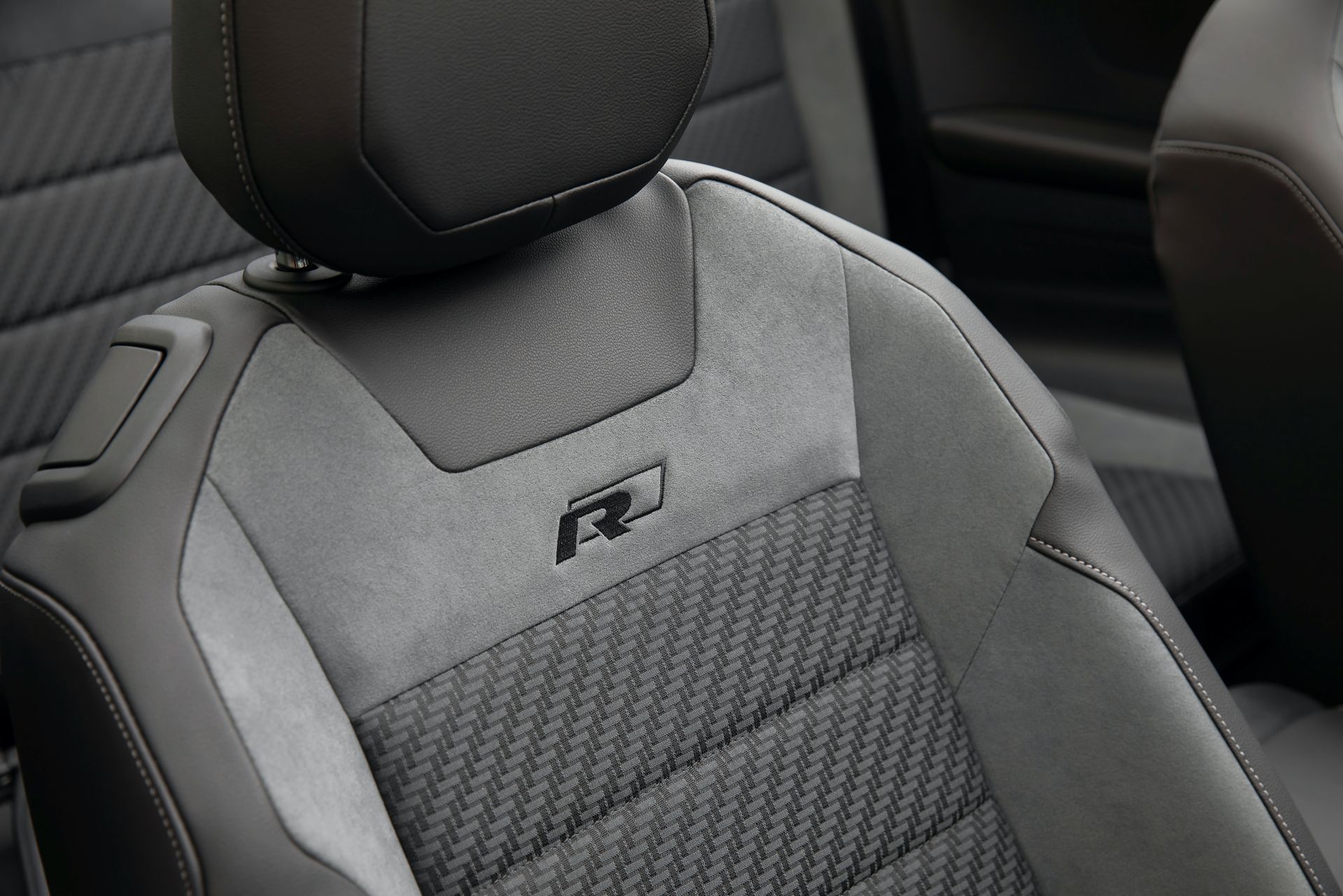 VW T-Roc Cabriolet: High-Riding Golf Convertible Successor Overexposed In 325 Photos, Videos