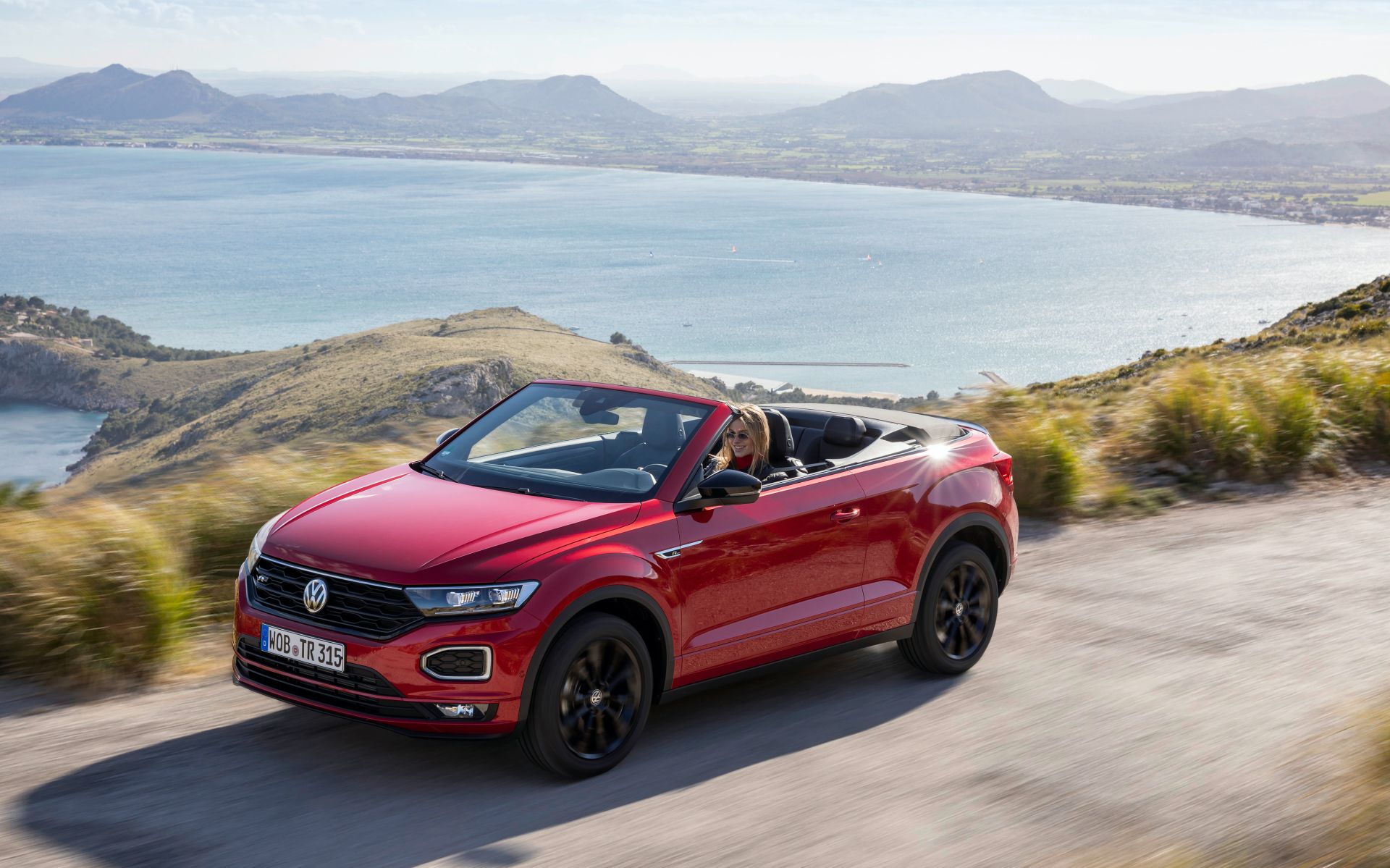 VW T-Roc Cabriolet: High-Riding Golf Convertible Successor Overexposed In 325 Photos, Videos