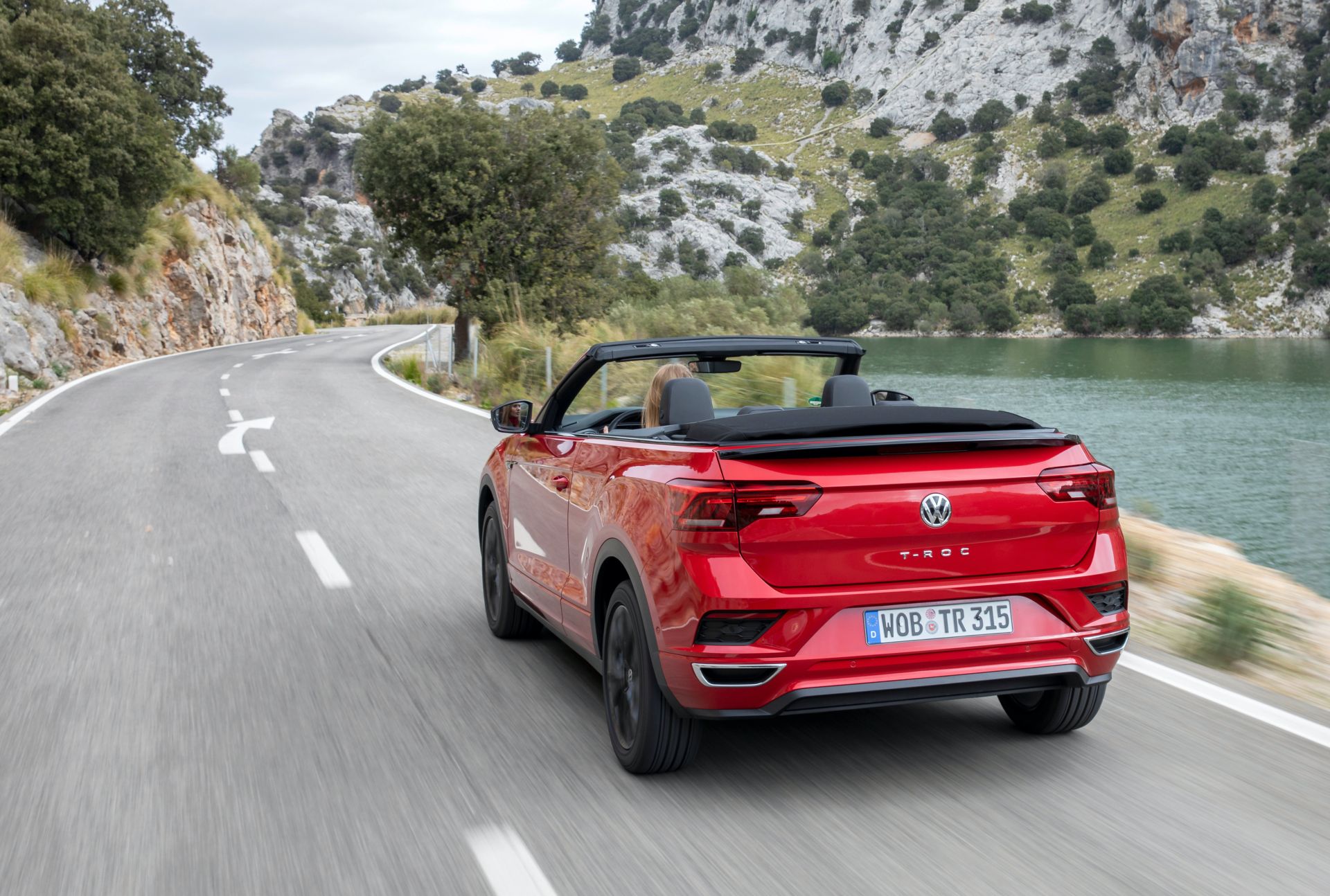 VW T-Roc Cabriolet: High-Riding Golf Convertible Successor Overexposed In 325 Photos, Videos