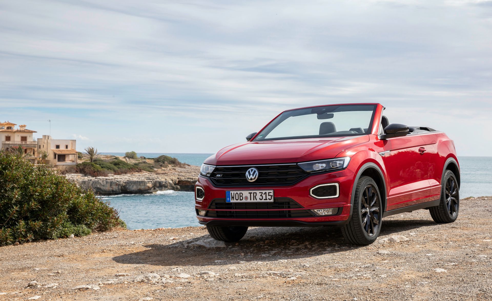 VW T-Roc Cabriolet: High-Riding Golf Convertible Successor Overexposed In 325 Photos, Videos