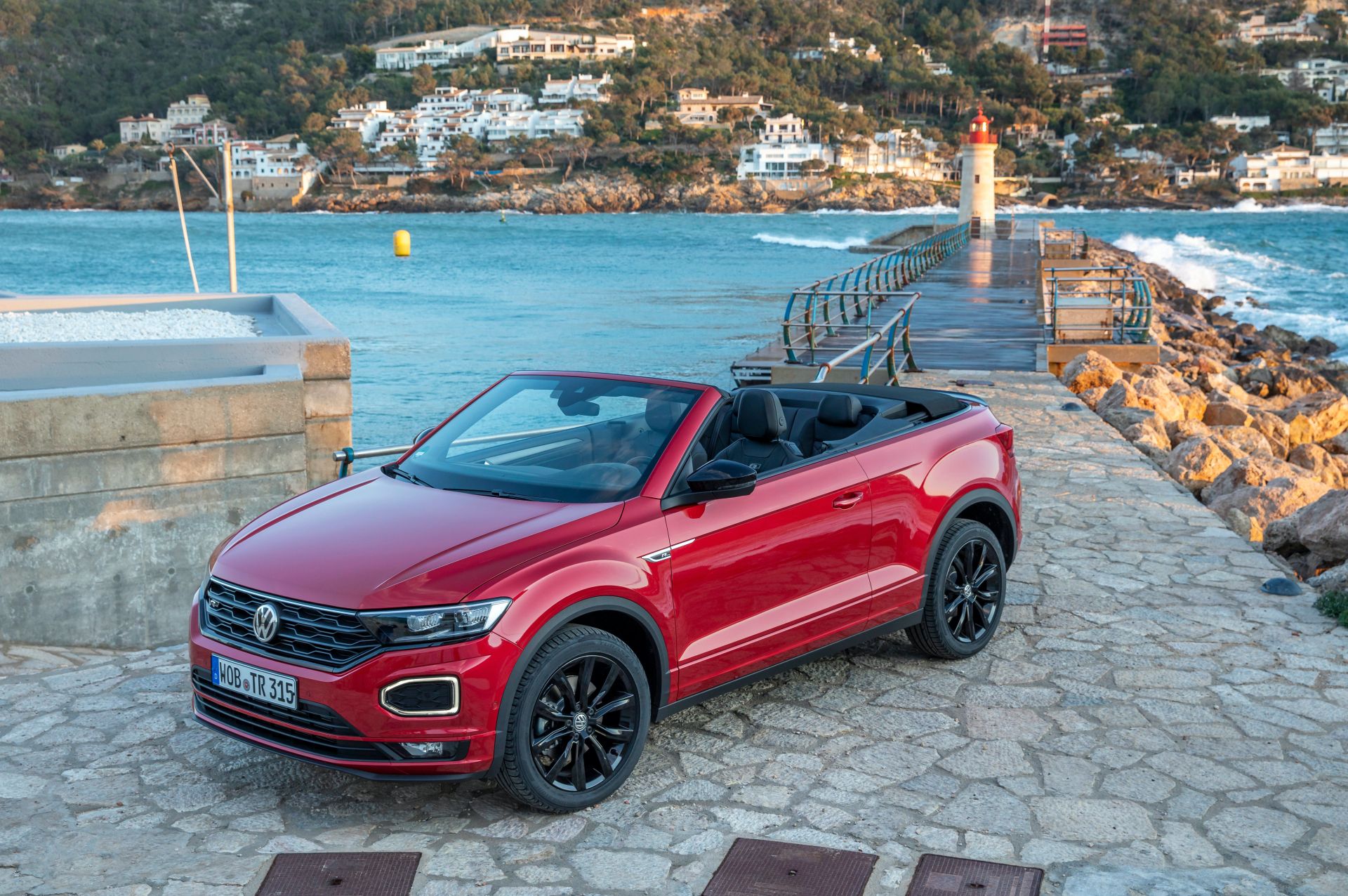 VW T-Roc Cabriolet: High-Riding Golf Convertible Successor Overexposed In 325 Photos, Videos