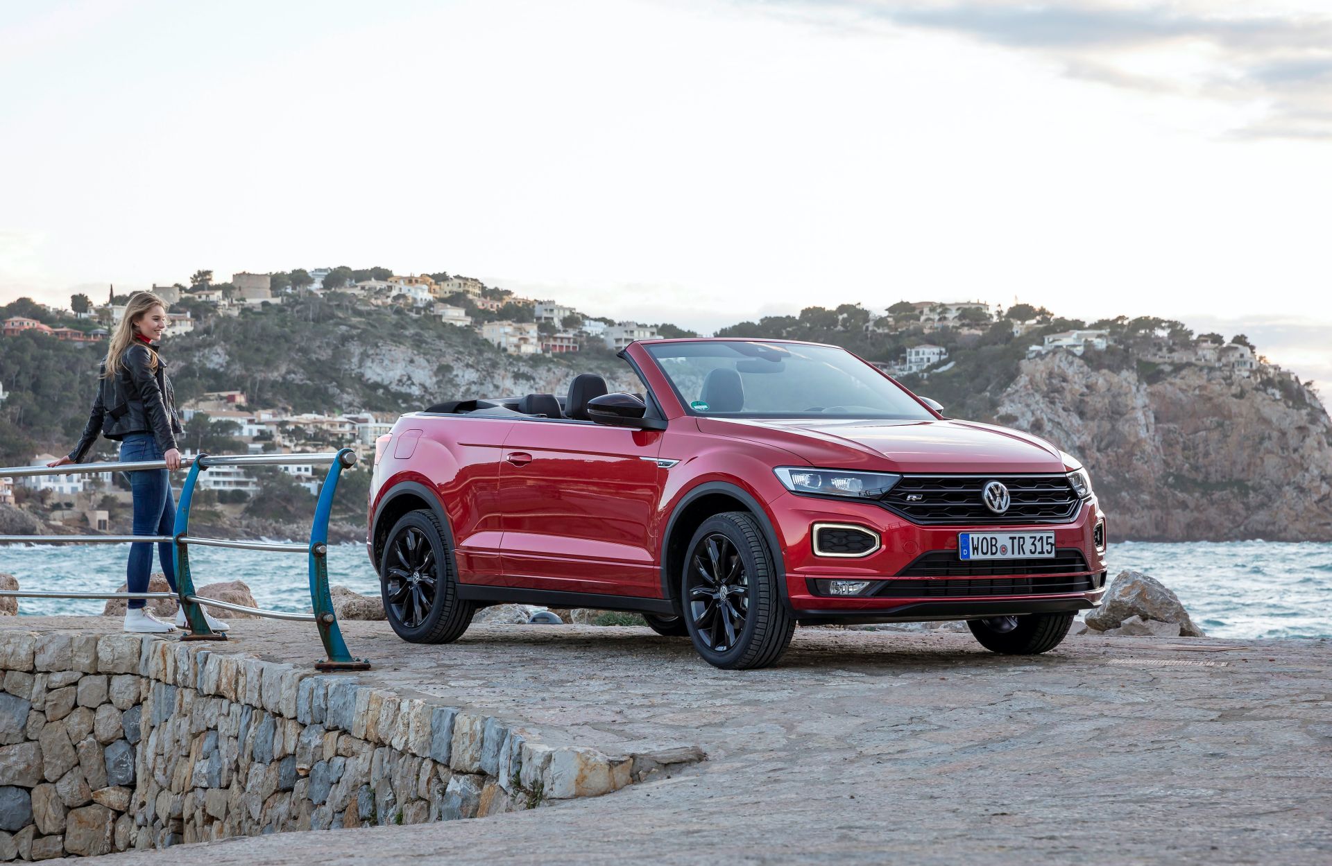 VW T-Roc Cabriolet: High-Riding Golf Convertible Successor Overexposed In 325 Photos, Videos