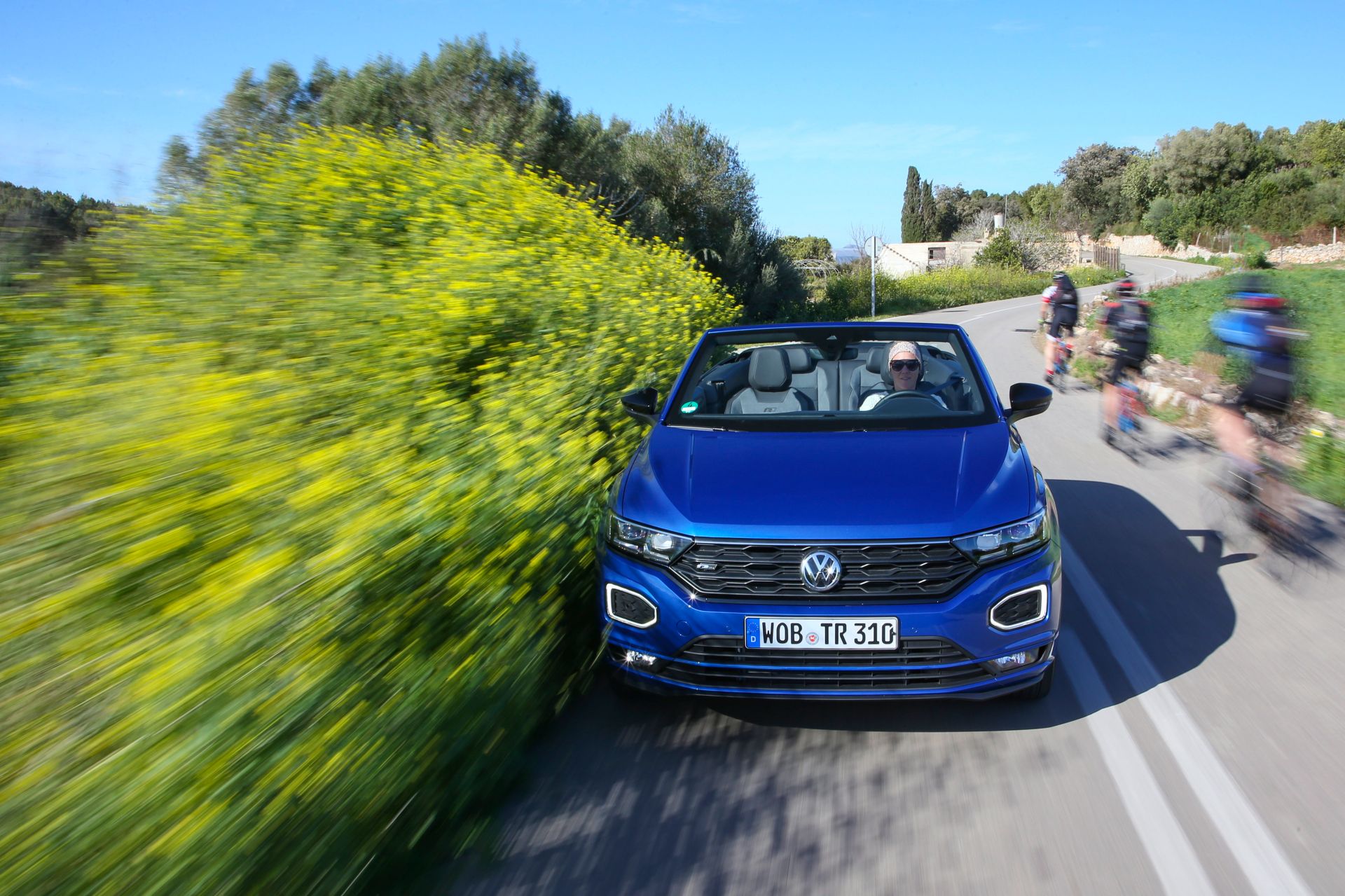 VW T-Roc Cabriolet: High-Riding Golf Convertible Successor Overexposed In 325 Photos, Videos