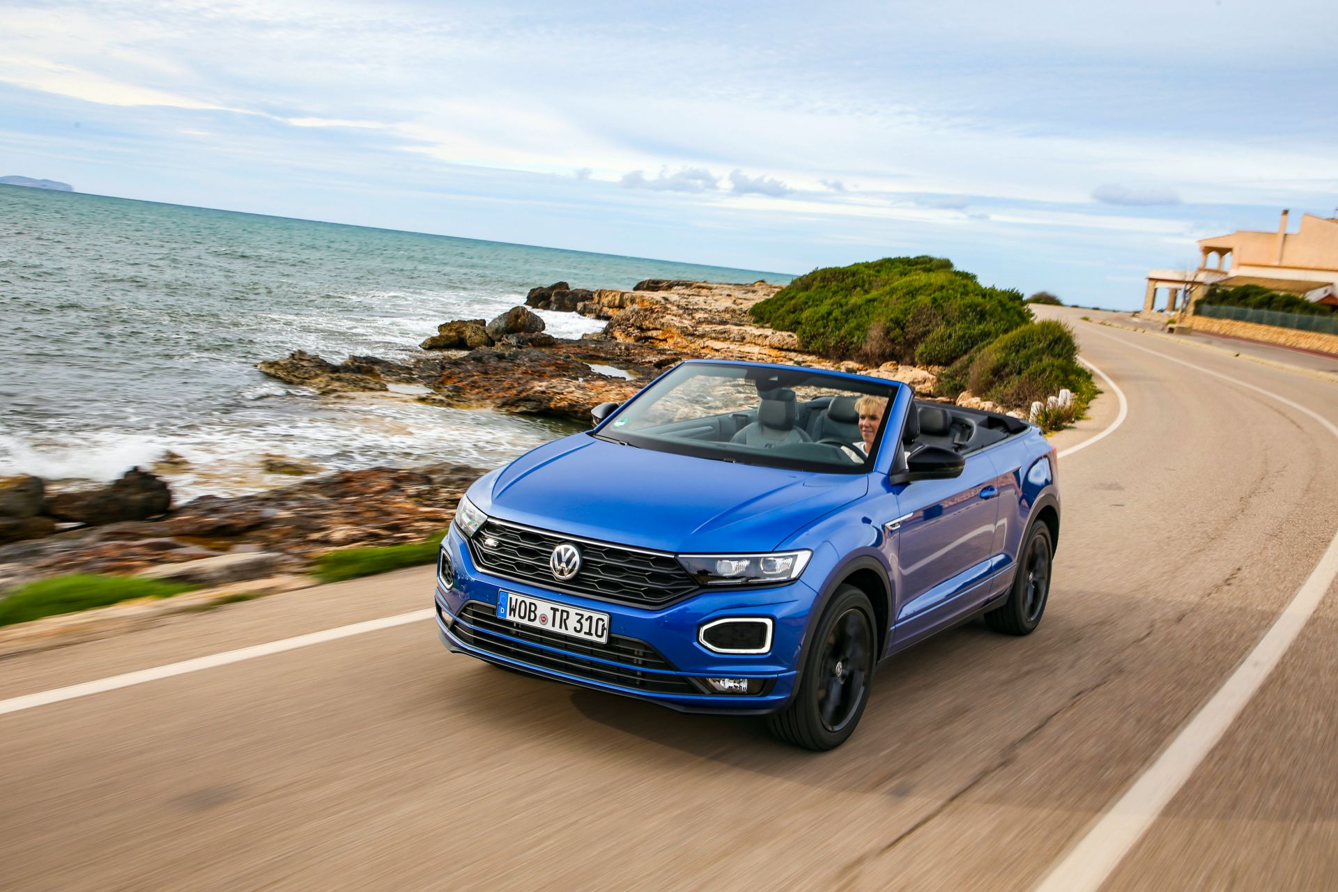 VW T-Roc Cabriolet: High-Riding Golf Convertible Successor Overexposed In 325 Photos, Videos