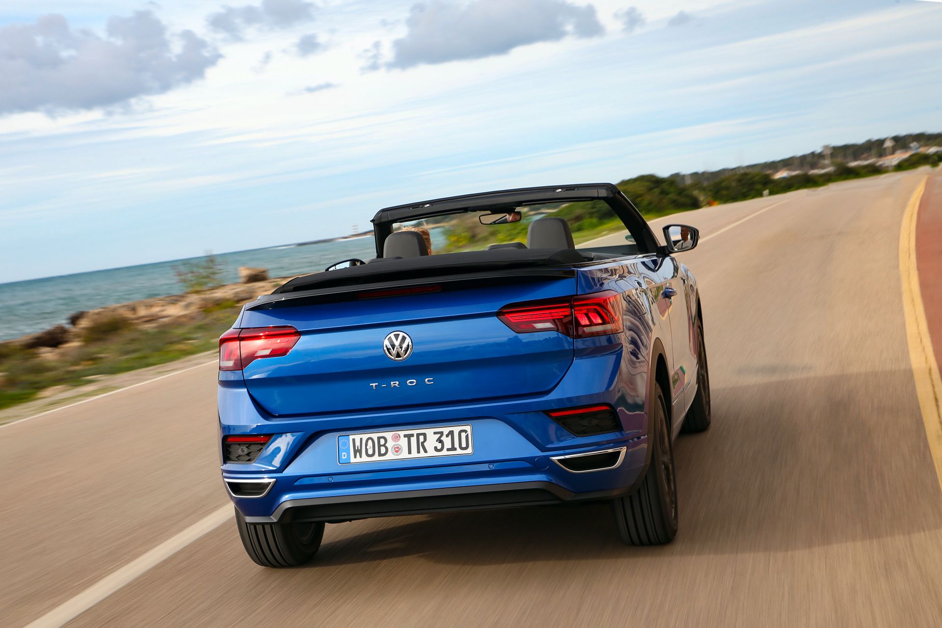 VW T-Roc Cabriolet: High-Riding Golf Convertible Successor Overexposed In 325 Photos, Videos