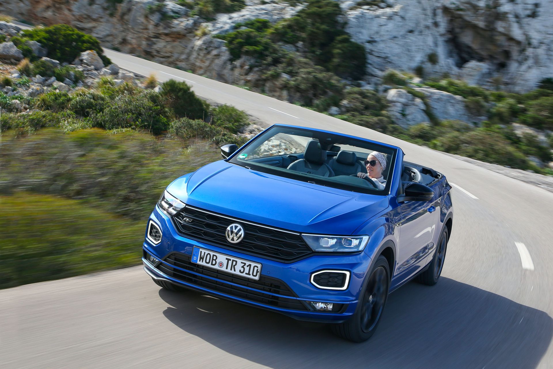 VW T-Roc Cabriolet: High-Riding Golf Convertible Successor Overexposed In 325 Photos, Videos