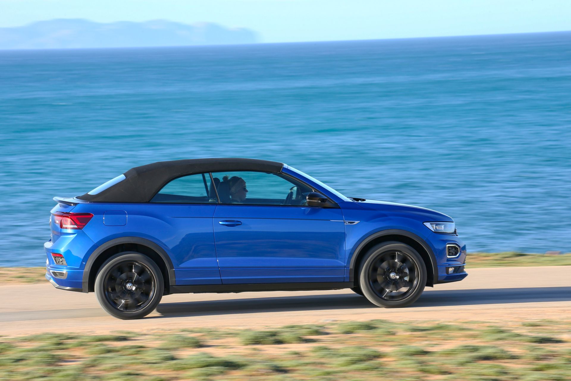 VW T-Roc Cabriolet: High-Riding Golf Convertible Successor Overexposed In 325 Photos, Videos