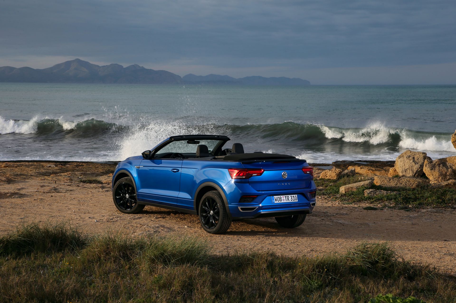 VW T-Roc Cabriolet: High-Riding Golf Convertible Successor Overexposed In 325 Photos, Videos