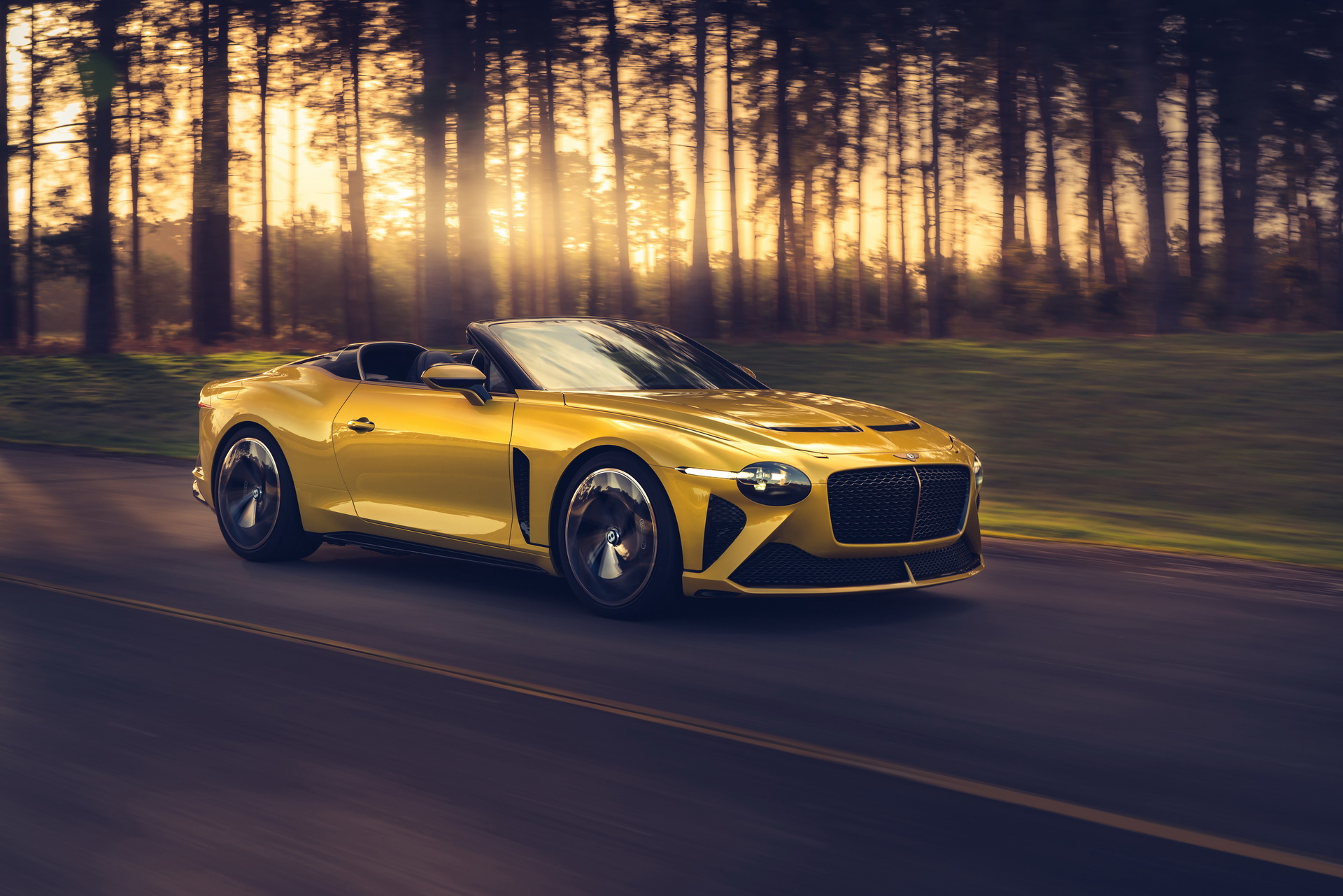 Bentley Mulliner Bacalar Is A Coachbuilt Roofless Two-Seater With Daring Looks