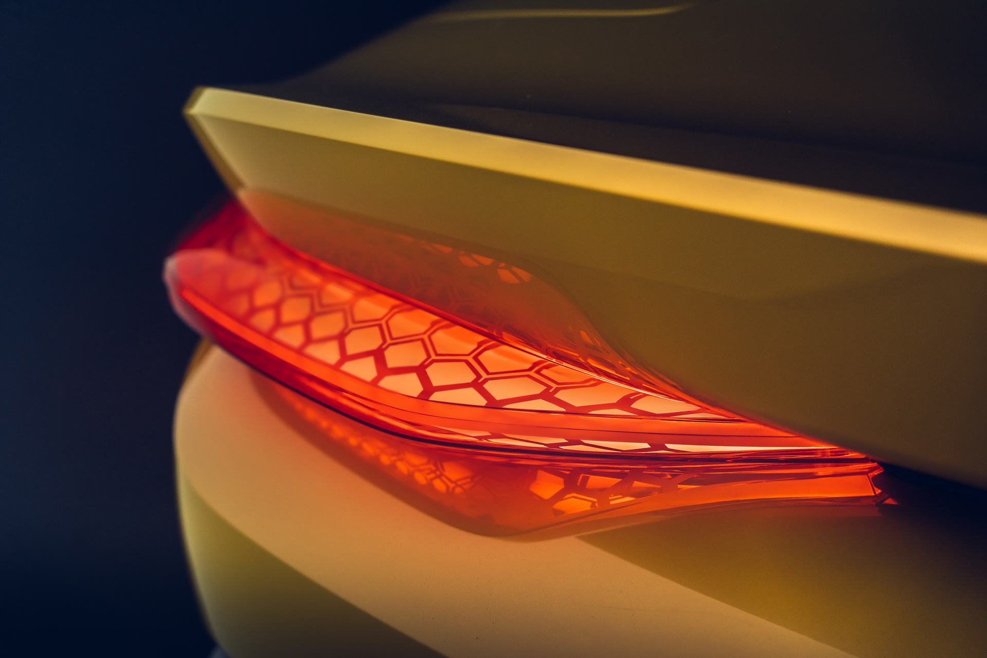 Bentley Mulliner Bacalar Is A Coachbuilt Roofless Two-Seater With Daring Looks