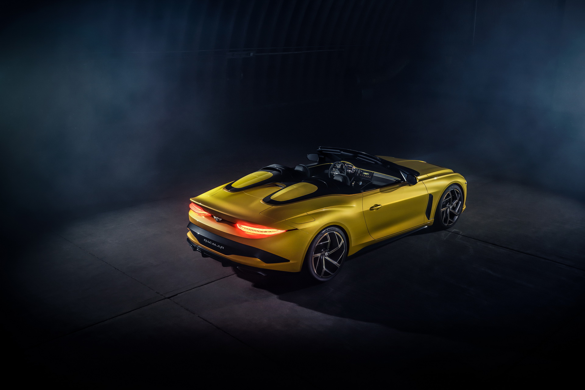 Bentley Mulliner Bacalar Is A Coachbuilt Roofless Two-Seater With Daring Looks