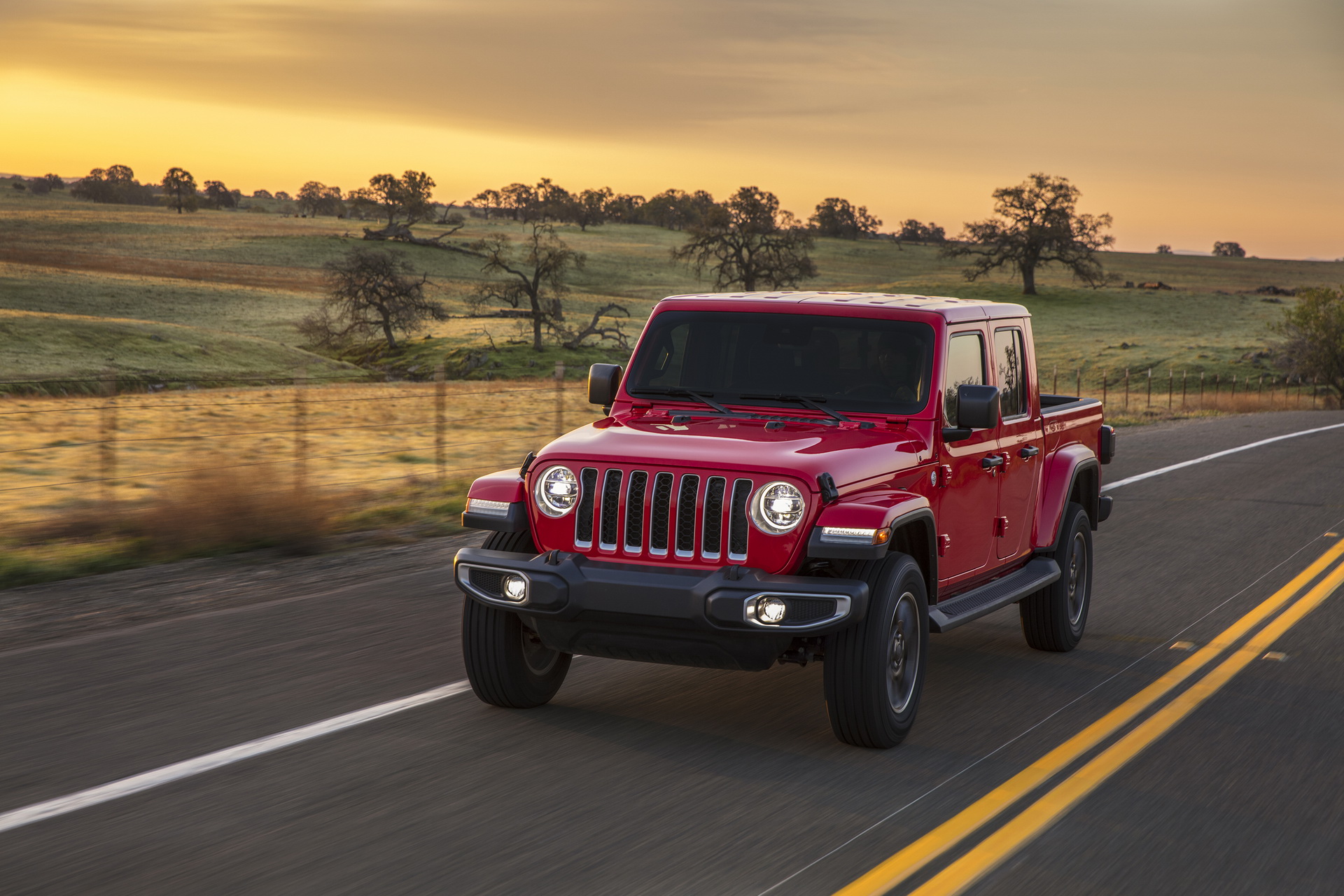 Jeep Gladiator, Wrangler Recalled Over Clutch Issue, FCA Doesn’t Have A Remedy Yet